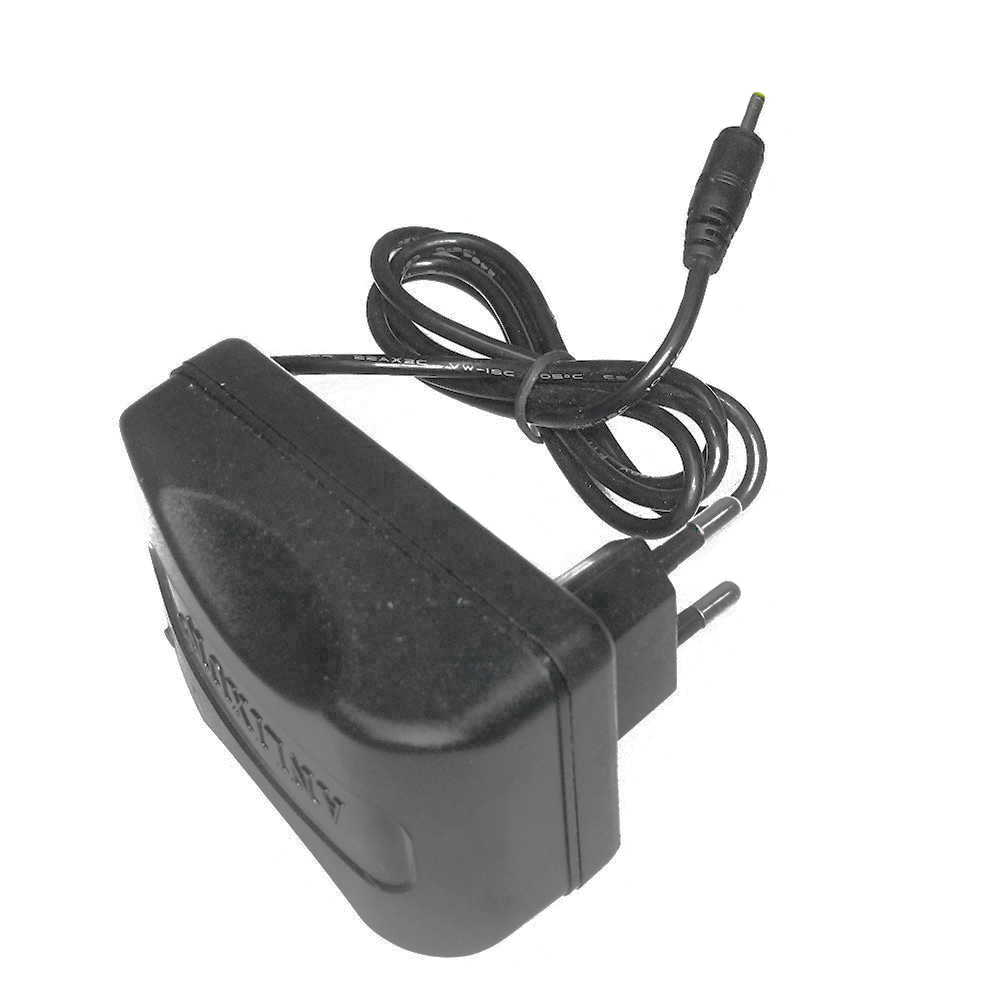 

Блок питания 5v 2А (DC 2.5x0.7)