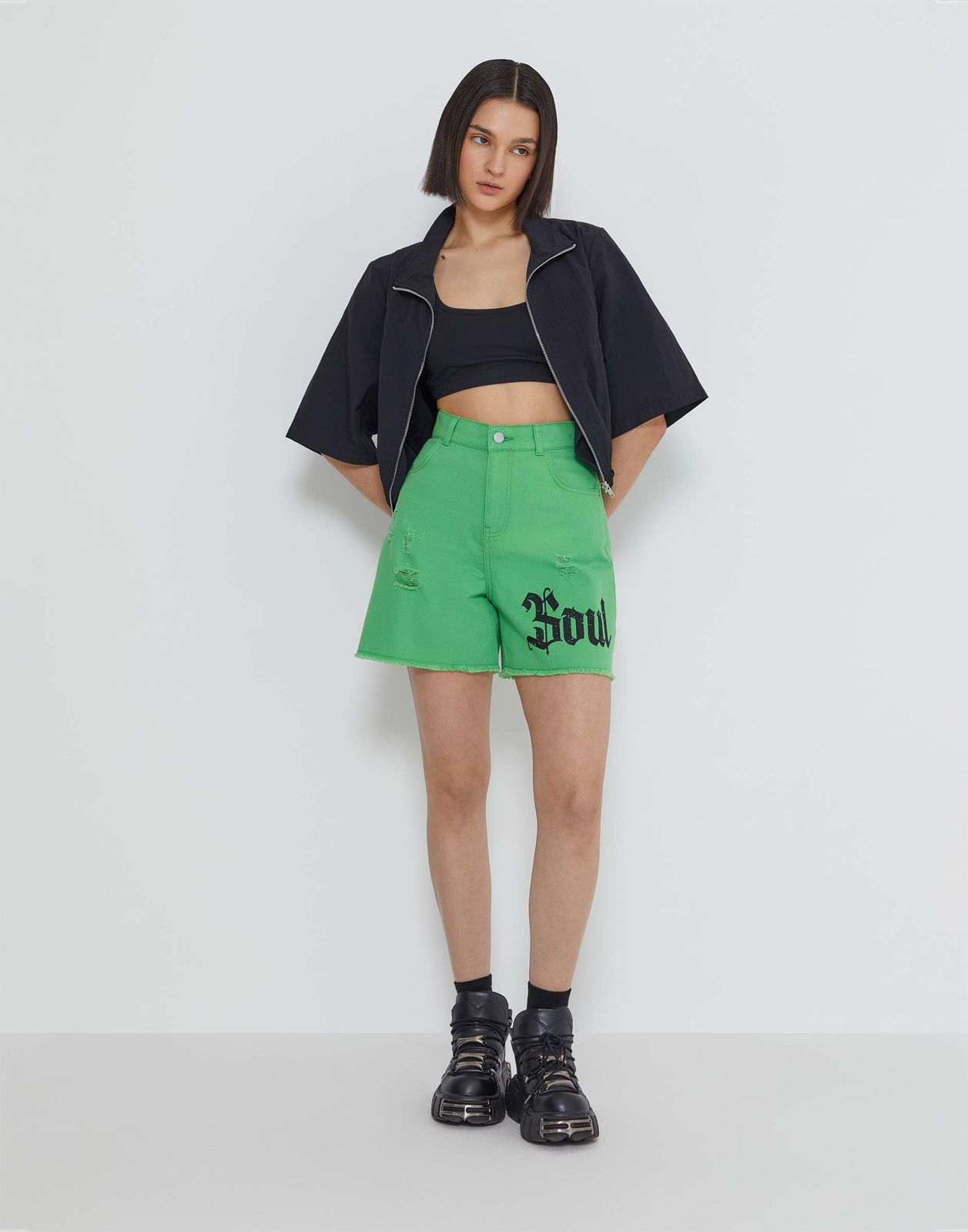 

Шорты для девочки Gloria Jeans GSH011752 зеленый 16-18л/170, GSH011752