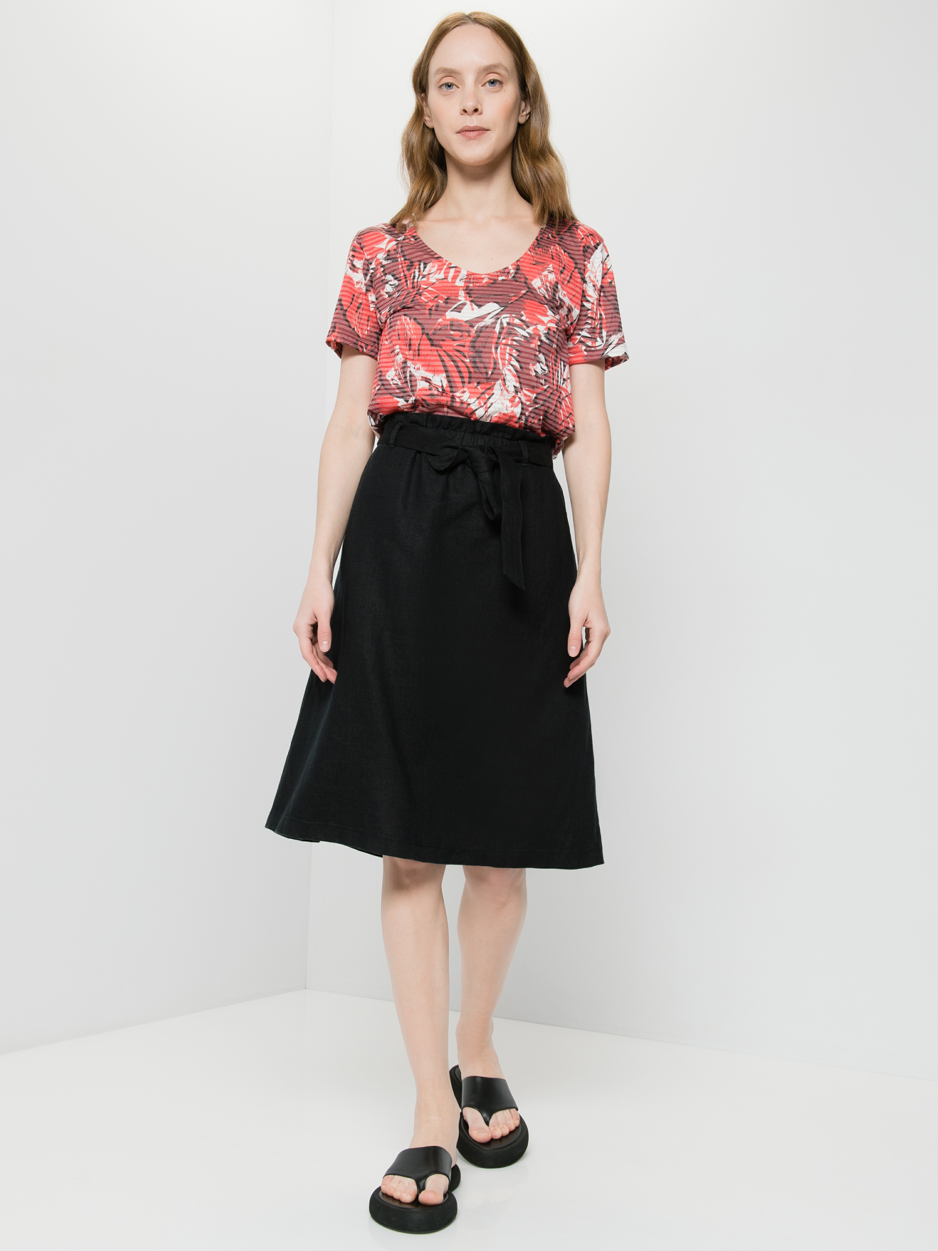 

Юбка женская Gerry Weber 610111-66225-11000 черная 48, 610111-66225-11000