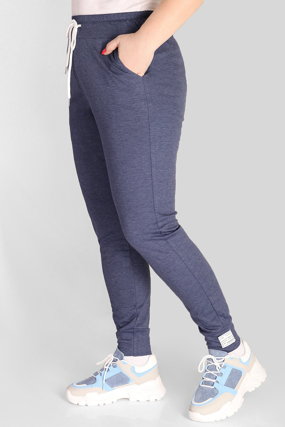 

Спортивные брюки женские AlmondShop 1Г-33 2266.28.С1 синие 56 RU, 1Г-33 2266.28.С1