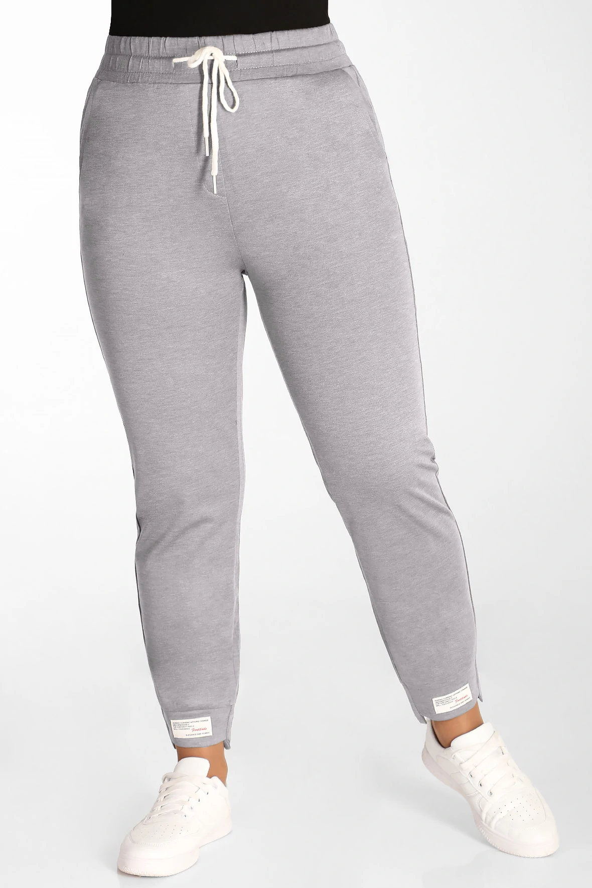 

Спортивные брюки женские AlmondShop 1В-53 2319.3.С1 серые 54 RU, 1В-53 2319.3.С1