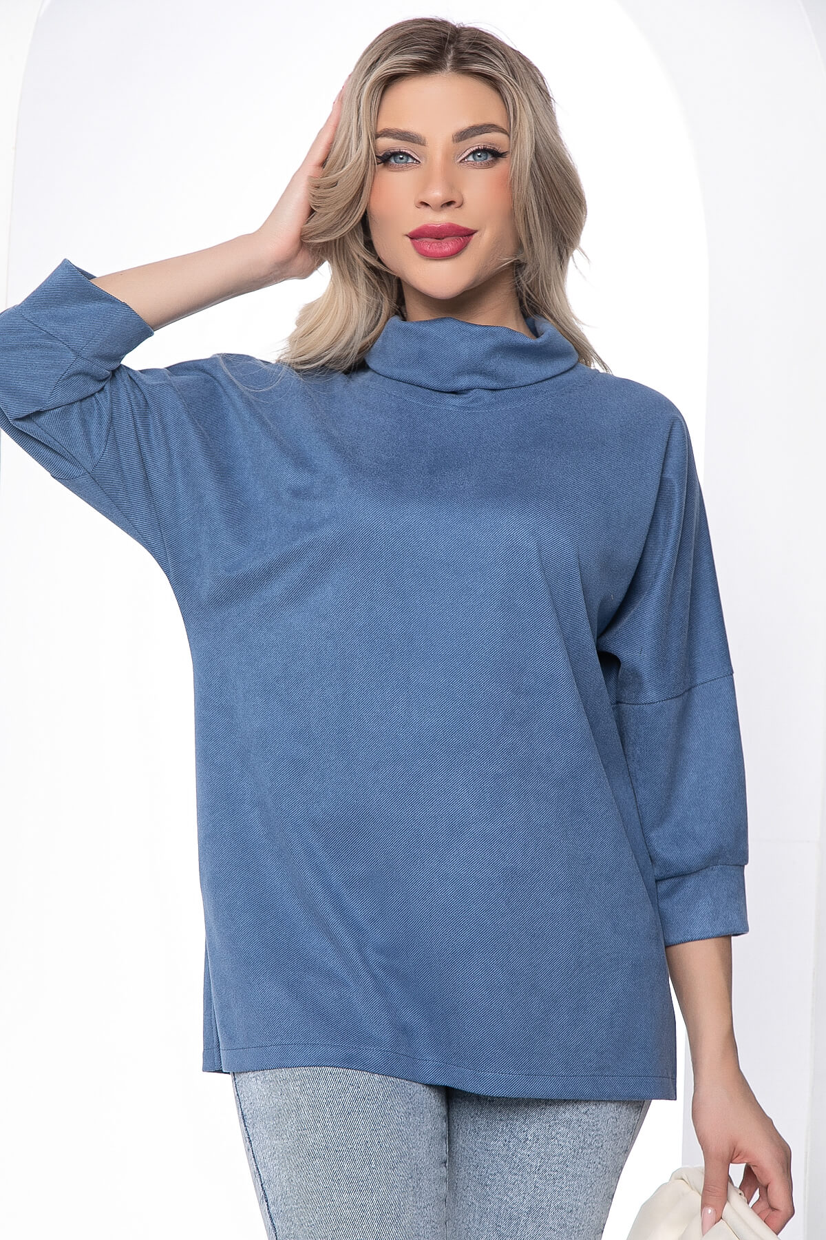 

Свитер женский LT Collection Никс голубой 48 RU, Никс