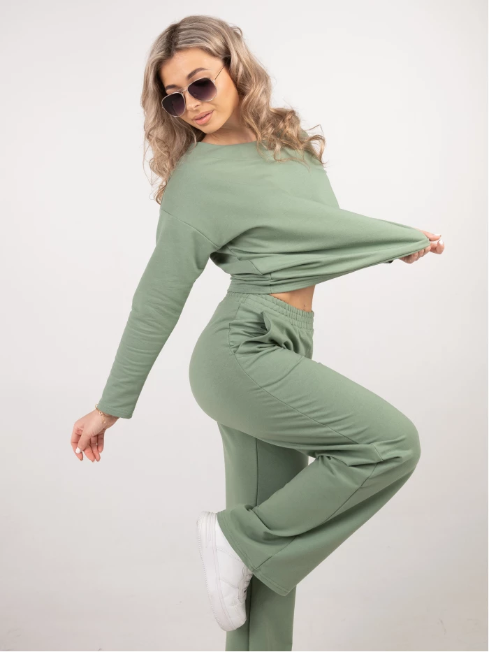 

Костюм женский Cool Look Алекса зеленый 50 RU, Алекса