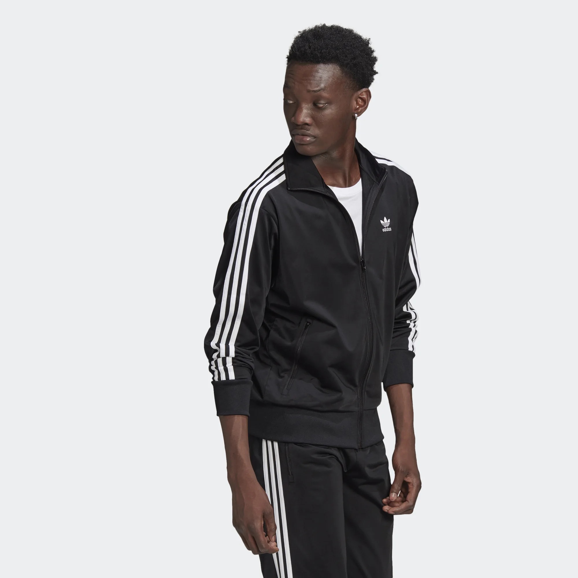 Олимпийка мужская Adidas GN3521 черная XL