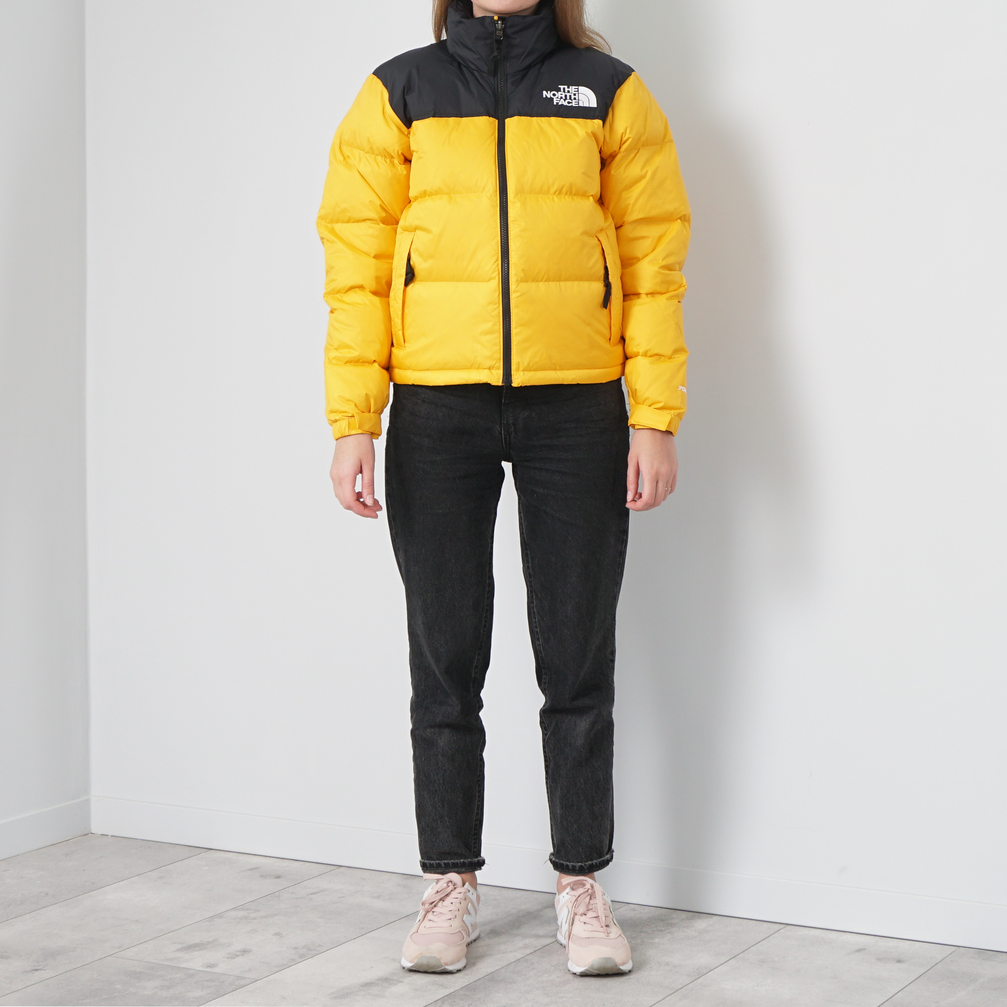 фото Куртка женская the north face ta3xeo56p желтая xs