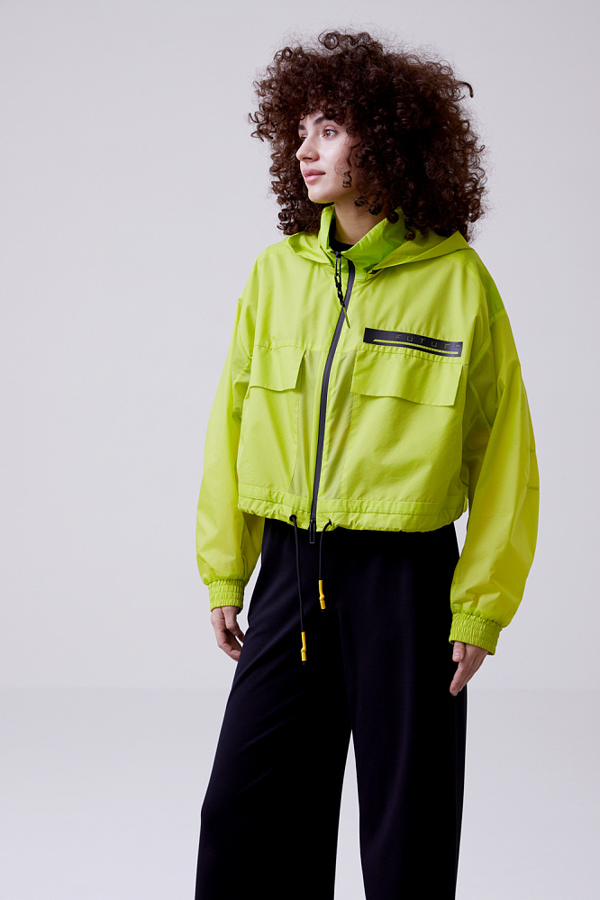 

Ветровка женская M.REASON 8.8600.3.K780.14 S1.22 зеленая 42 RU, 8.8600.3.K780.14 S1.22