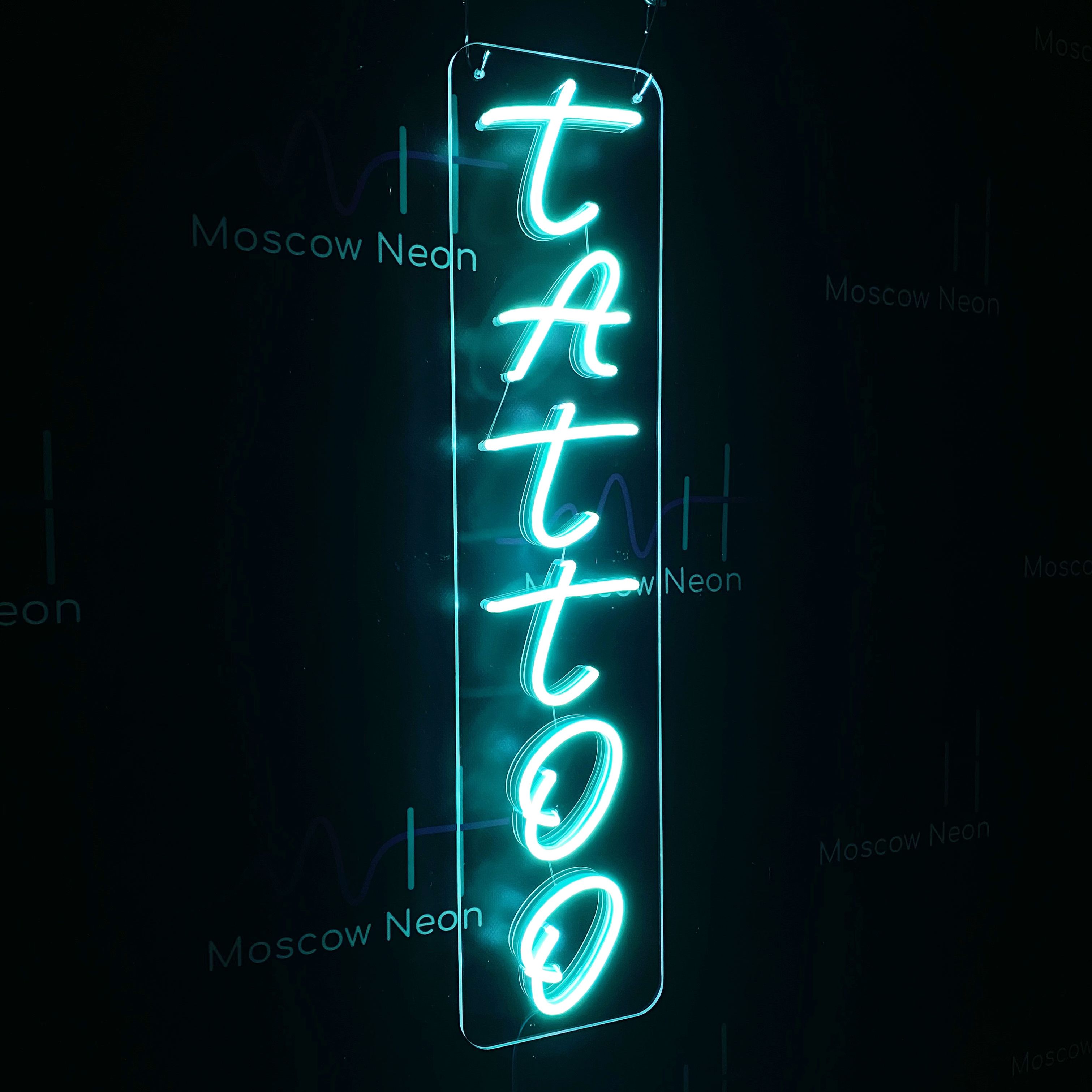 

Настенная неоновая лампа, надпись "Tattoo" для тату-салона, 14 х 60 см., Tattoo, 14 х 60 см.
