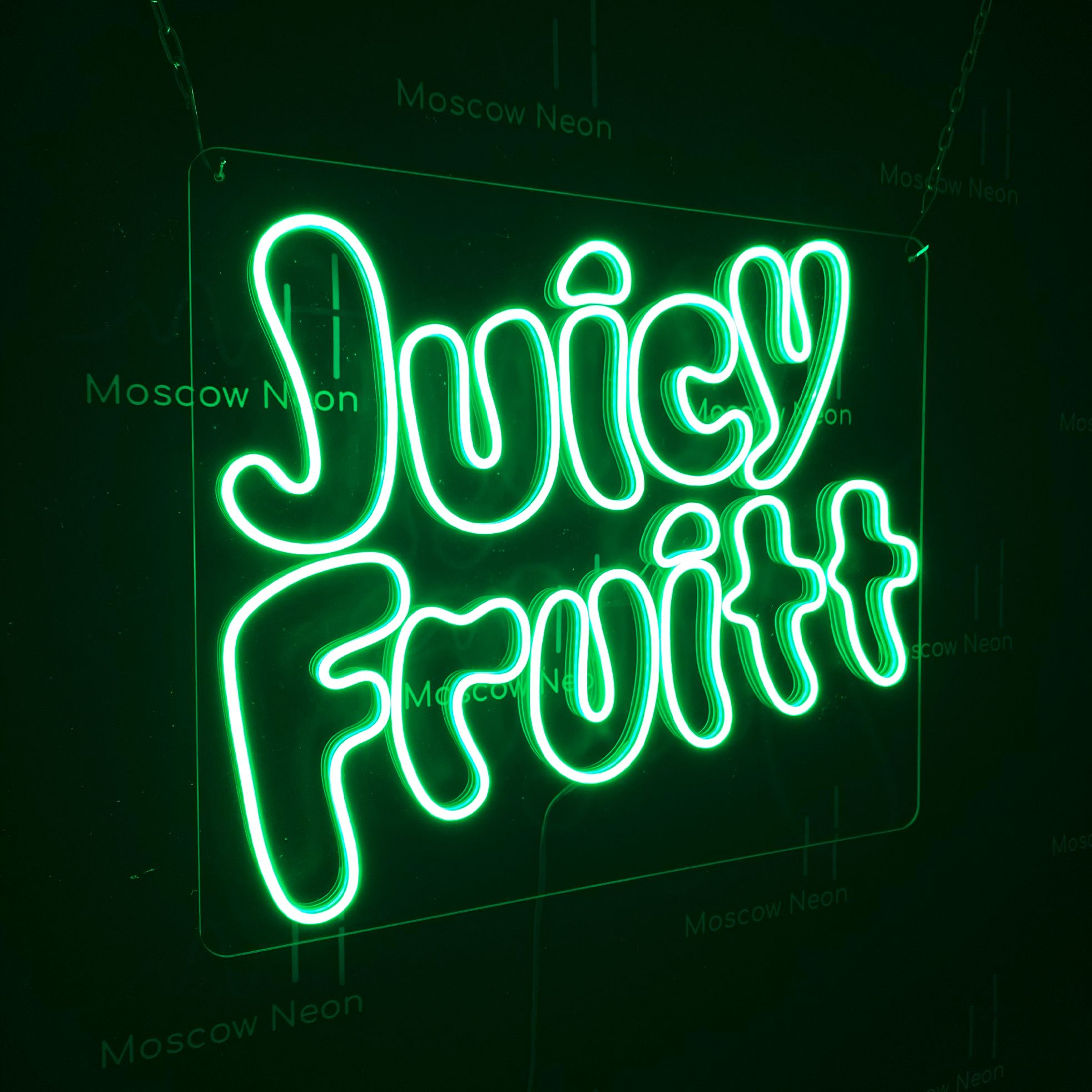 

Настенная неоновая лампа, надпись "Juicy Fruite", для бизнеса, 60 x 50 см., Juicy Fruite, 60 x 50 см.