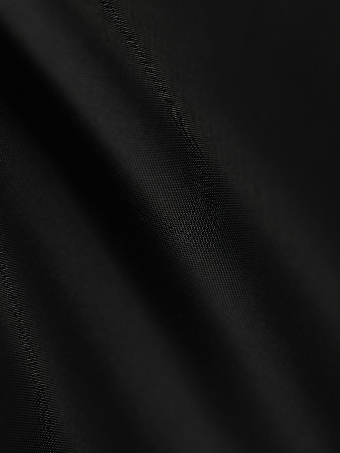 

Подкладочная однотонная ткань ПРЕМИУМ MDC FABRICS VPSP75/BK Поливискоза полиэстер (1м), Черный, VPSP75(1м)