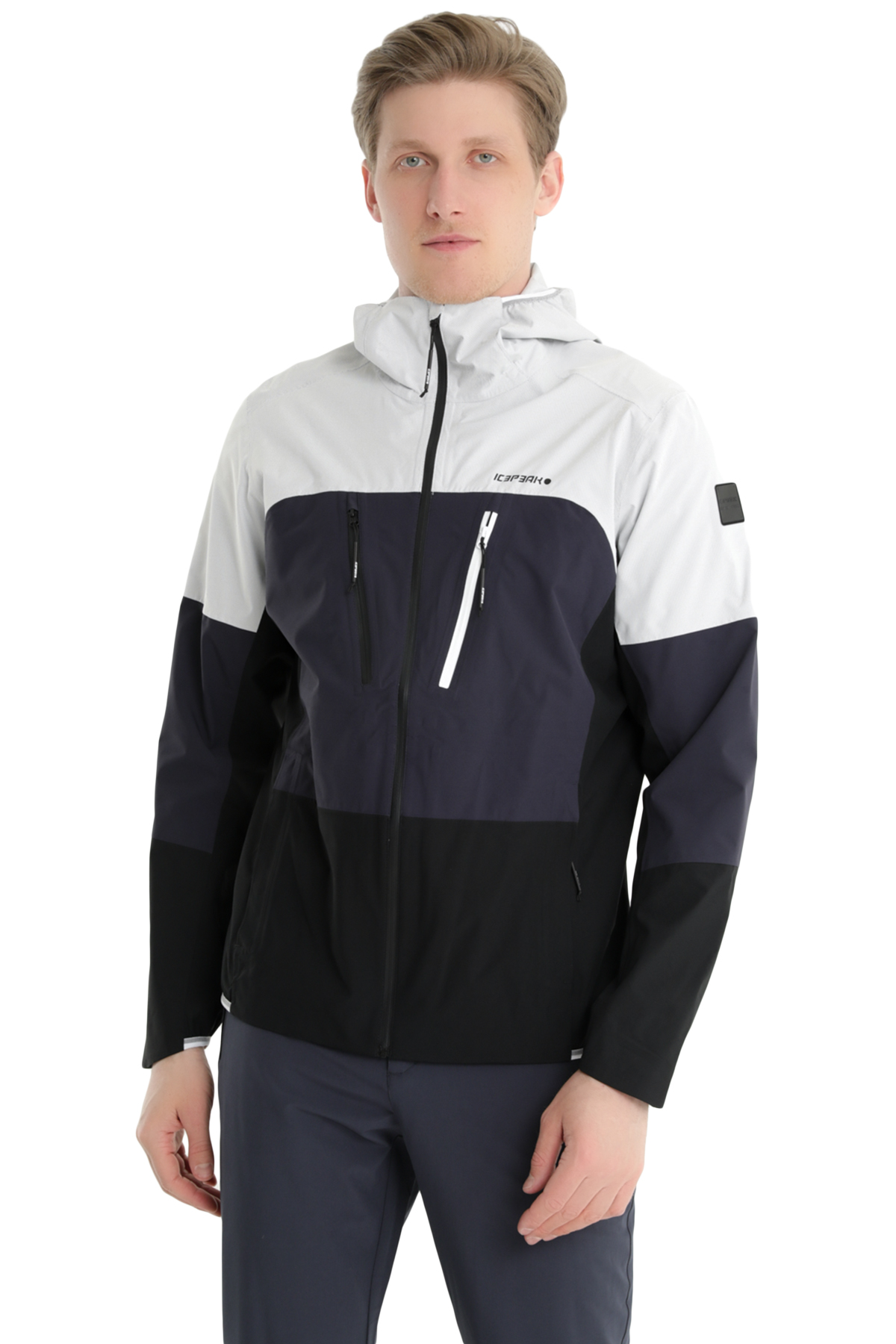 

Спортивная куртка мужская IcePeak 56101_390 белая 56, 56101_390