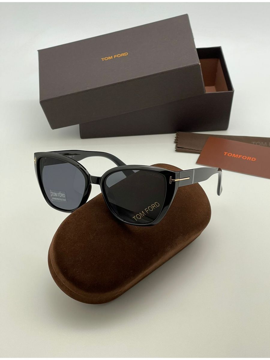 

Солнцезащитные очки женские NoBrand 303 Реплика черные, 303 Реплика