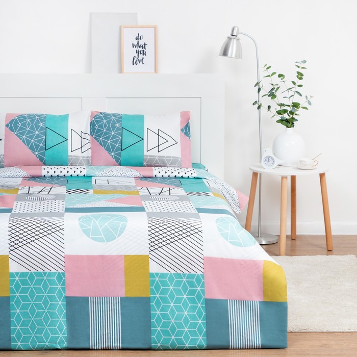 

Постельное бельё Экономь и Я 1,5 сп Geometric figures 143х215 см, 150х215 см, 50х70 см-2шт