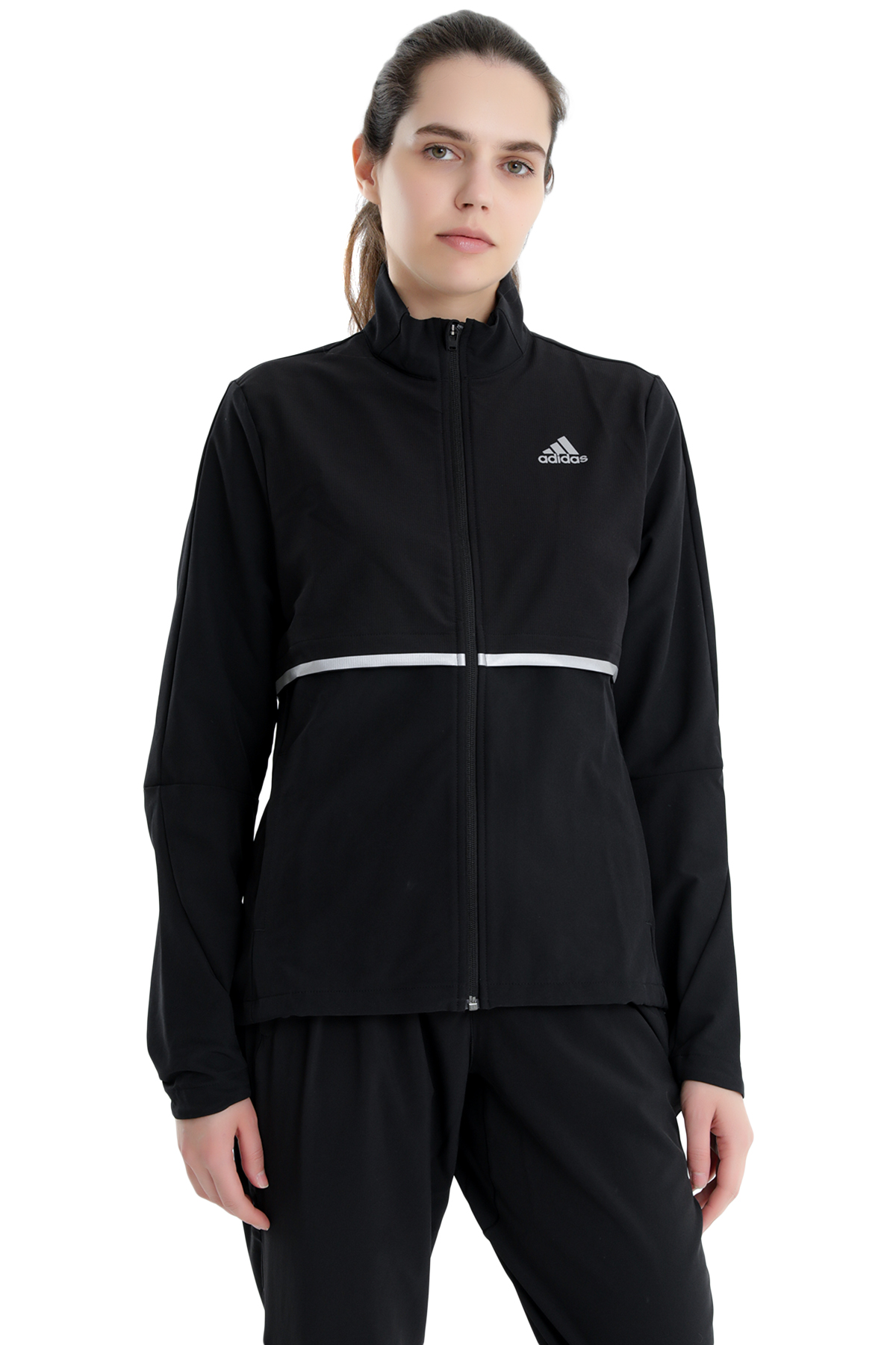фото Спортивная ветровка женская adidas gu3834 черная 44
