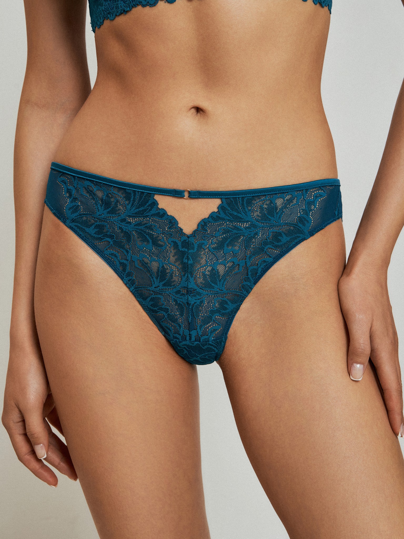 

Трусы женские Infinity Lingerie 31204122168 синие S, Синий, 31204122168
