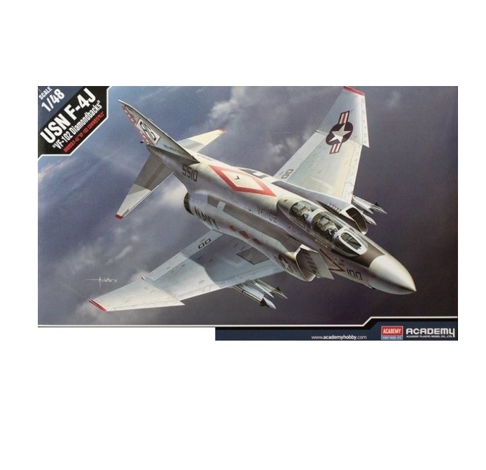 

12323 Самолет USN F-4J VF-102 Diamondbacks 1:48
