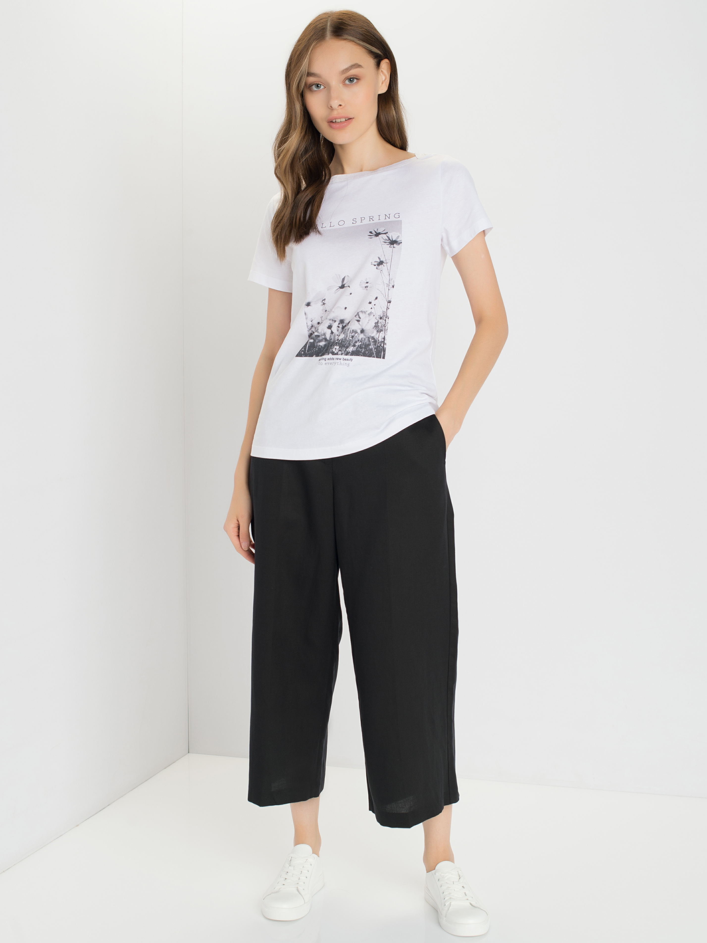 

Футболка женская TAIFUN by GERRY WEBER 171020-16122-9602 белая 34, 171020-16122-9602
