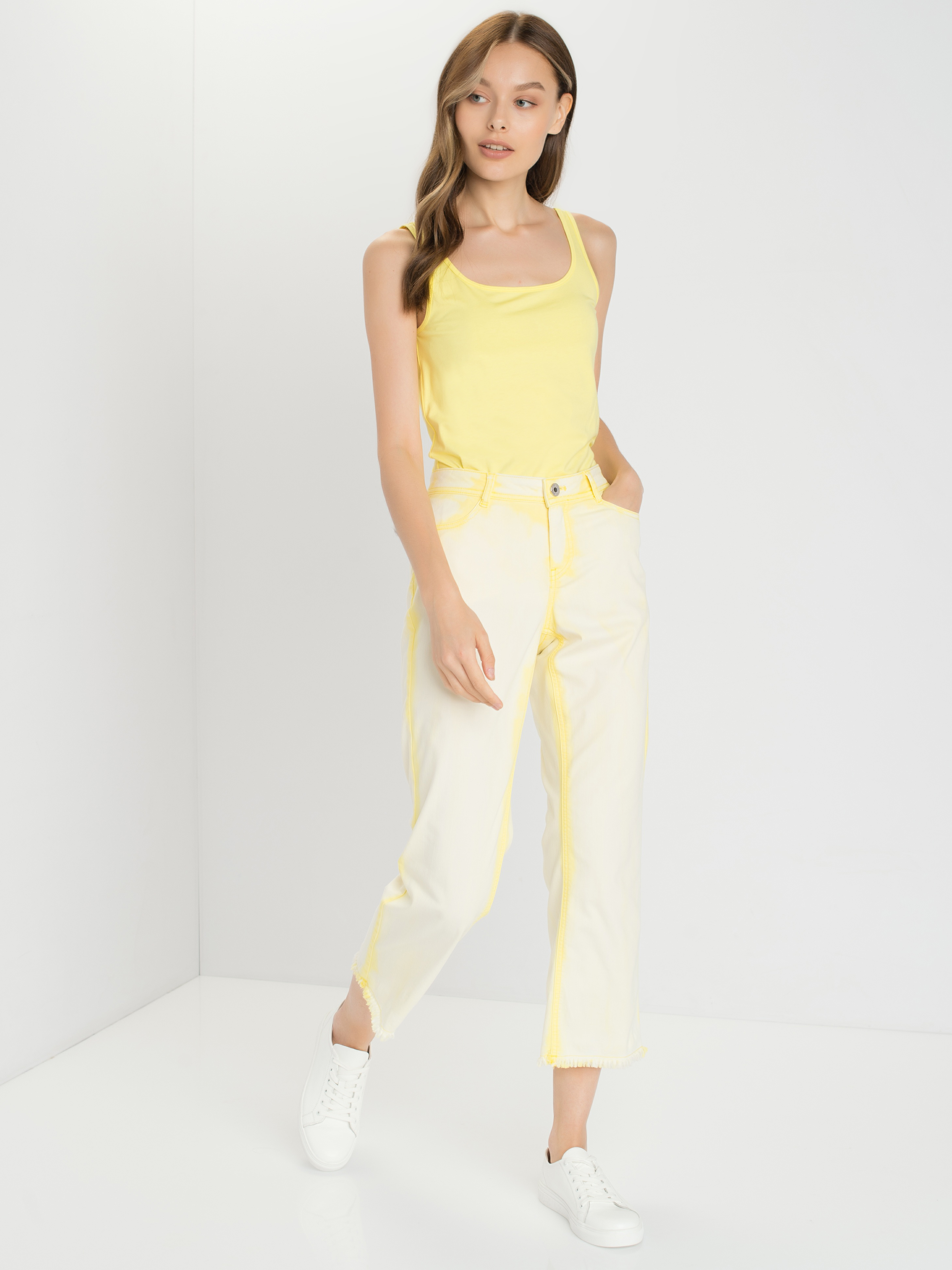 

Майка женская TAIFUN by GERRY WEBER 171017-16100-4170 желтая 36, 171017-16100-4170