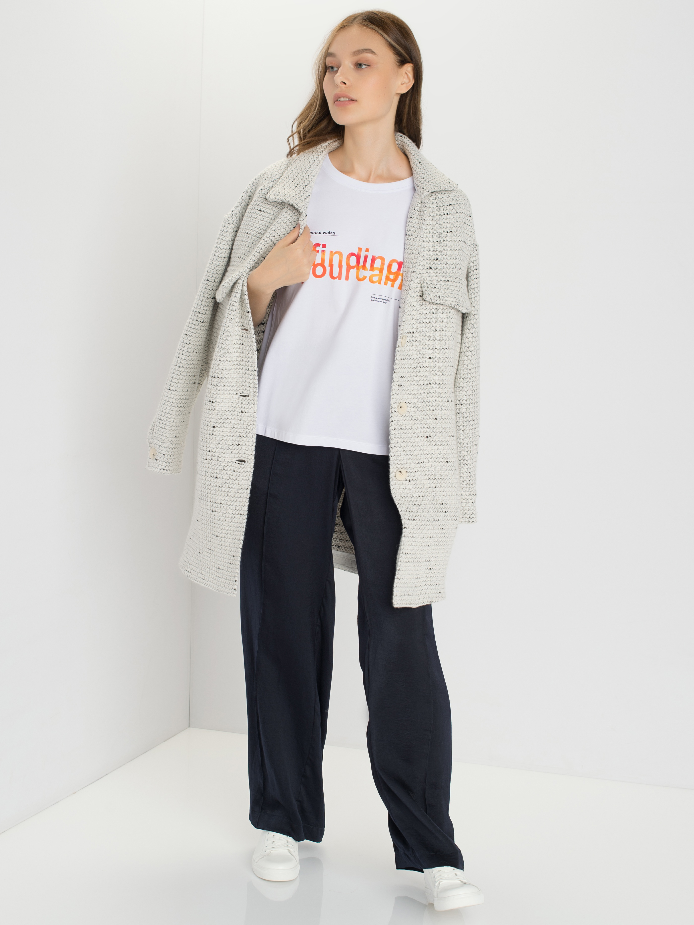 

Футболка женская TAIFUN by GERRY WEBER 171009-16109-9602 белая 42, 171009-16109-9602