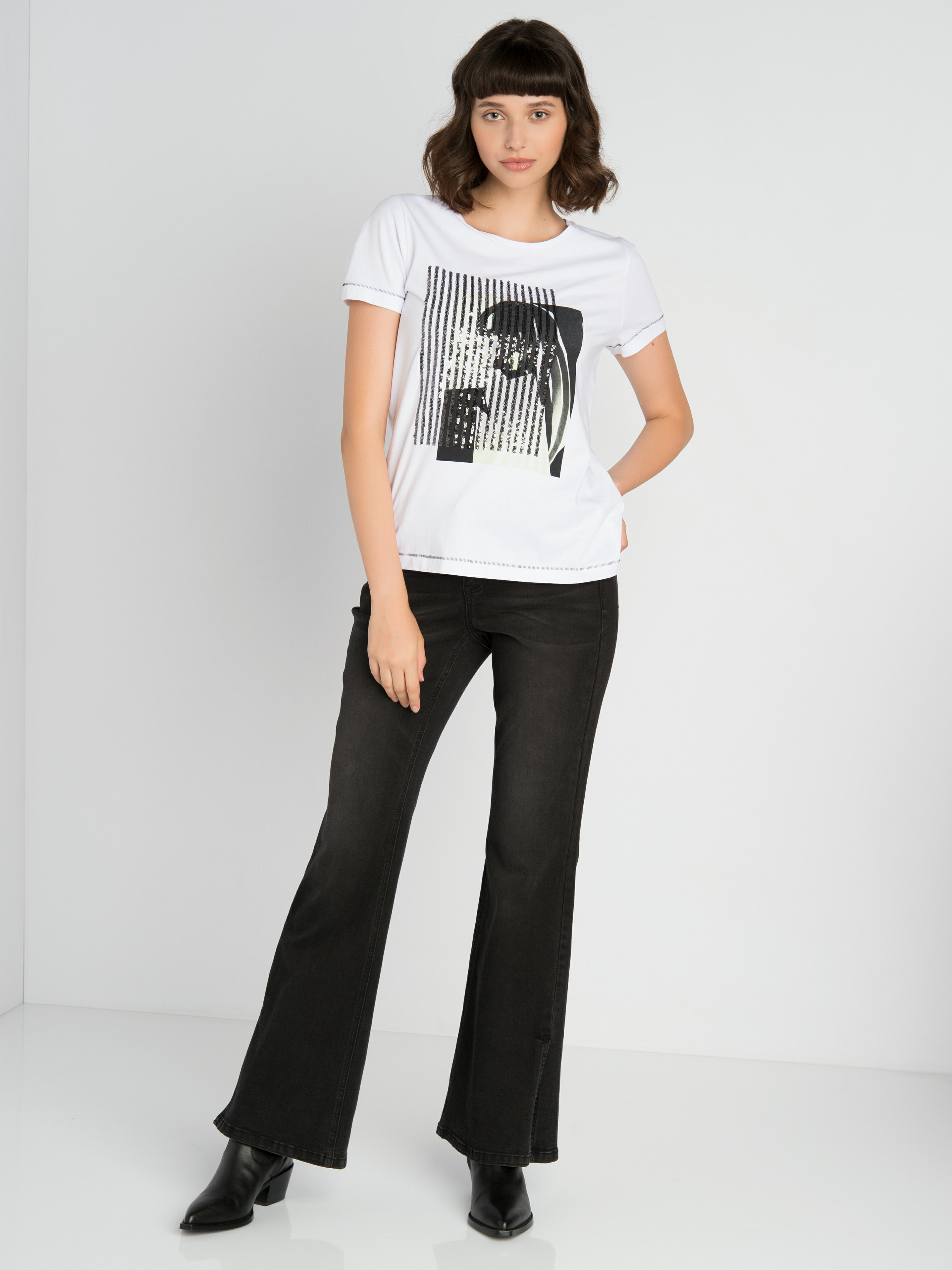

Футболка женская TAIFUN by GERRY WEBER 171002-16101-9602 белая 46, 171002-16101-9602