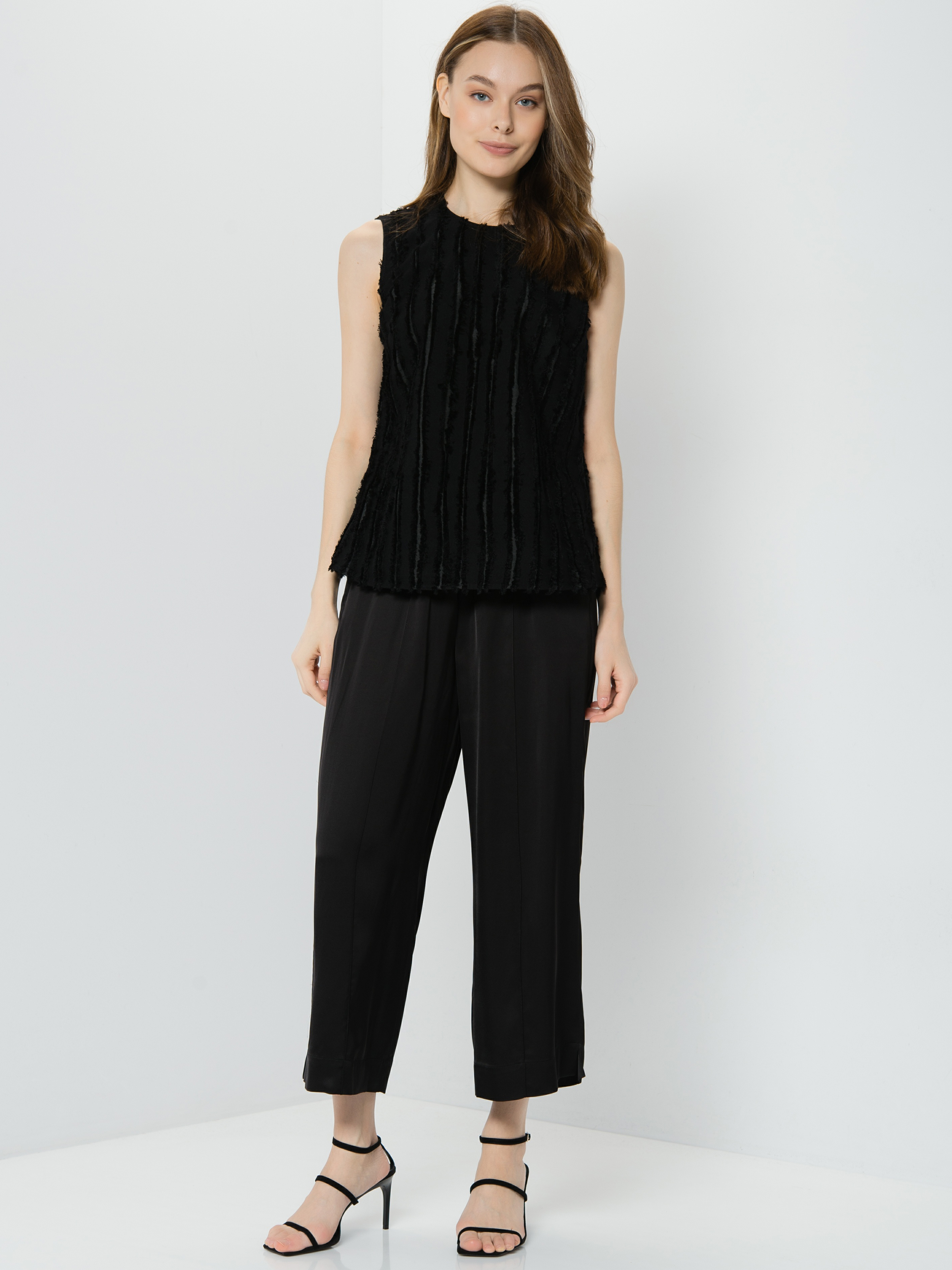 

Блуза женская TAIFUN by GERRY WEBER 160029-11260-1100 черная 38, 160029-11260-1100