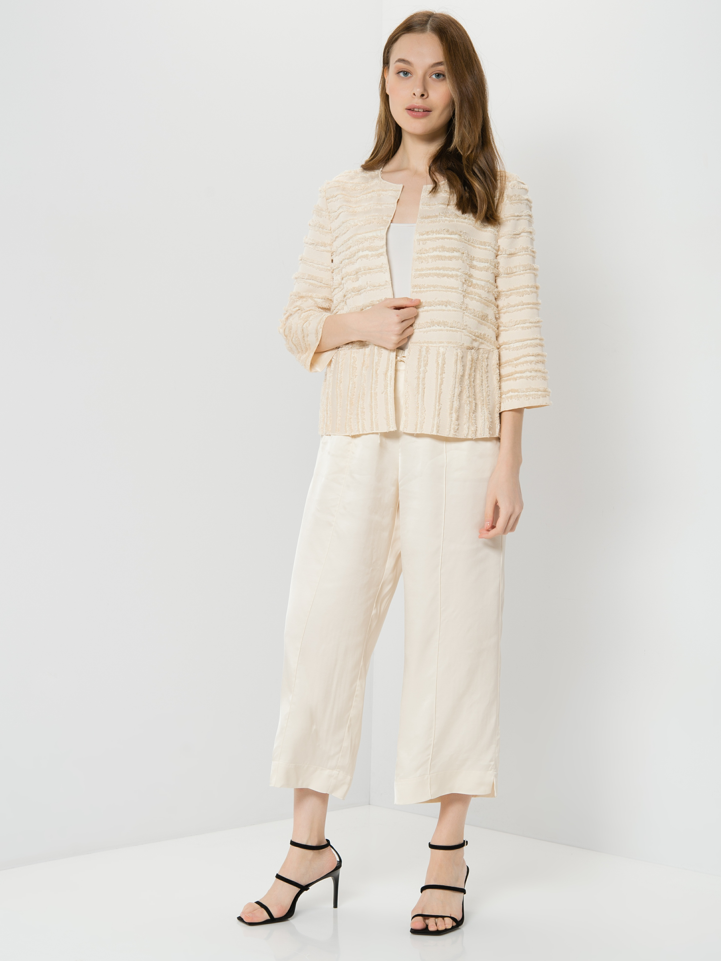 

Жакет женский TAIFUN by GERRY WEBER 130025-11260-9350 бежевый 46, 130025-11260-9350