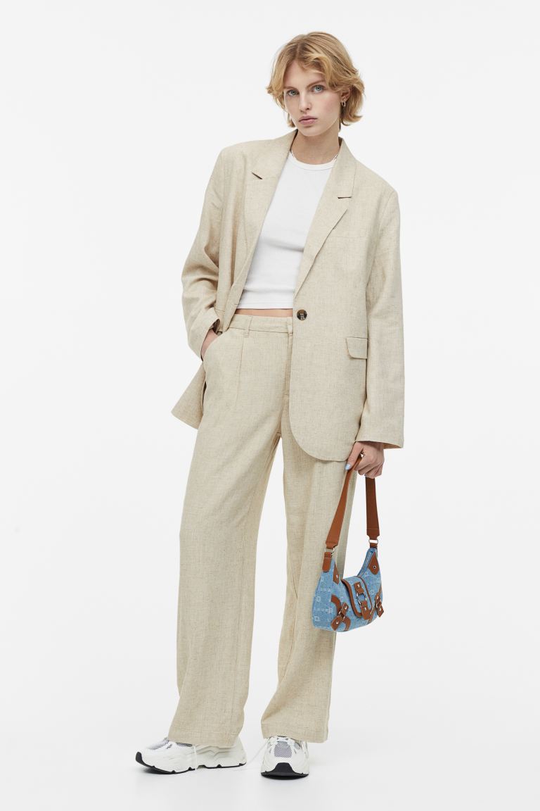 

Блейзер женский H&M 1128516003 бежевый XS (доставка из-за рубежа), 1128516003