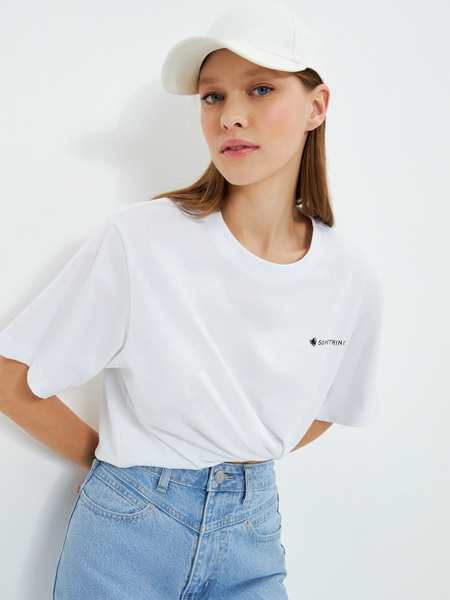 

Футболка женская ZARINA 3123502438 белая XS, 3123502438