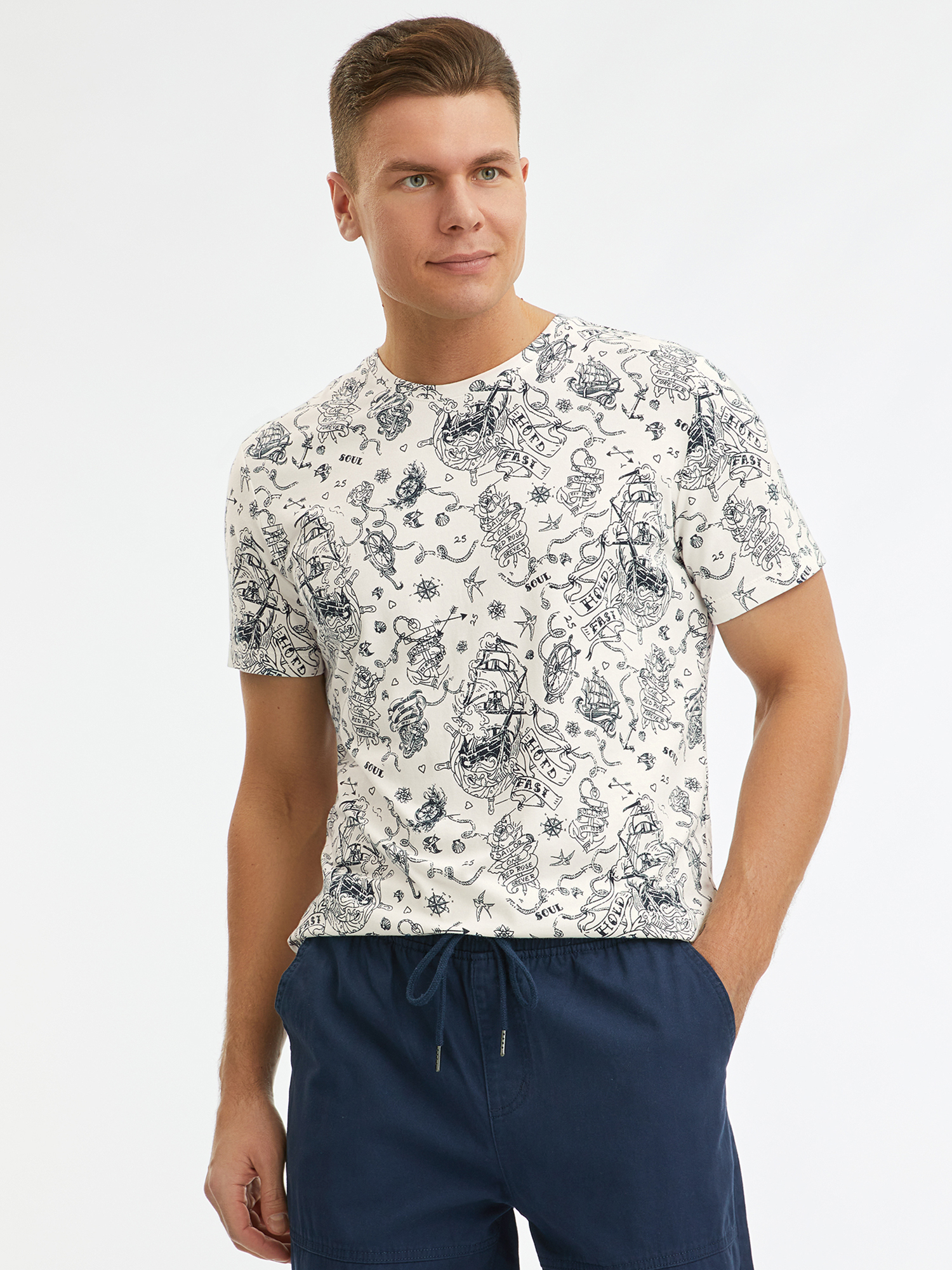 

Футболка мужская oodji 5L611004I-24 белая XS, Белый, 5L611004I-24