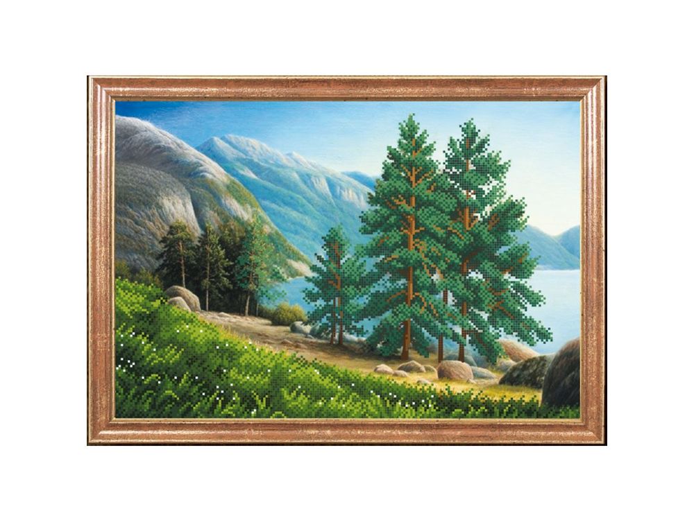 

Рисунок на ткани «Ели на берегу»