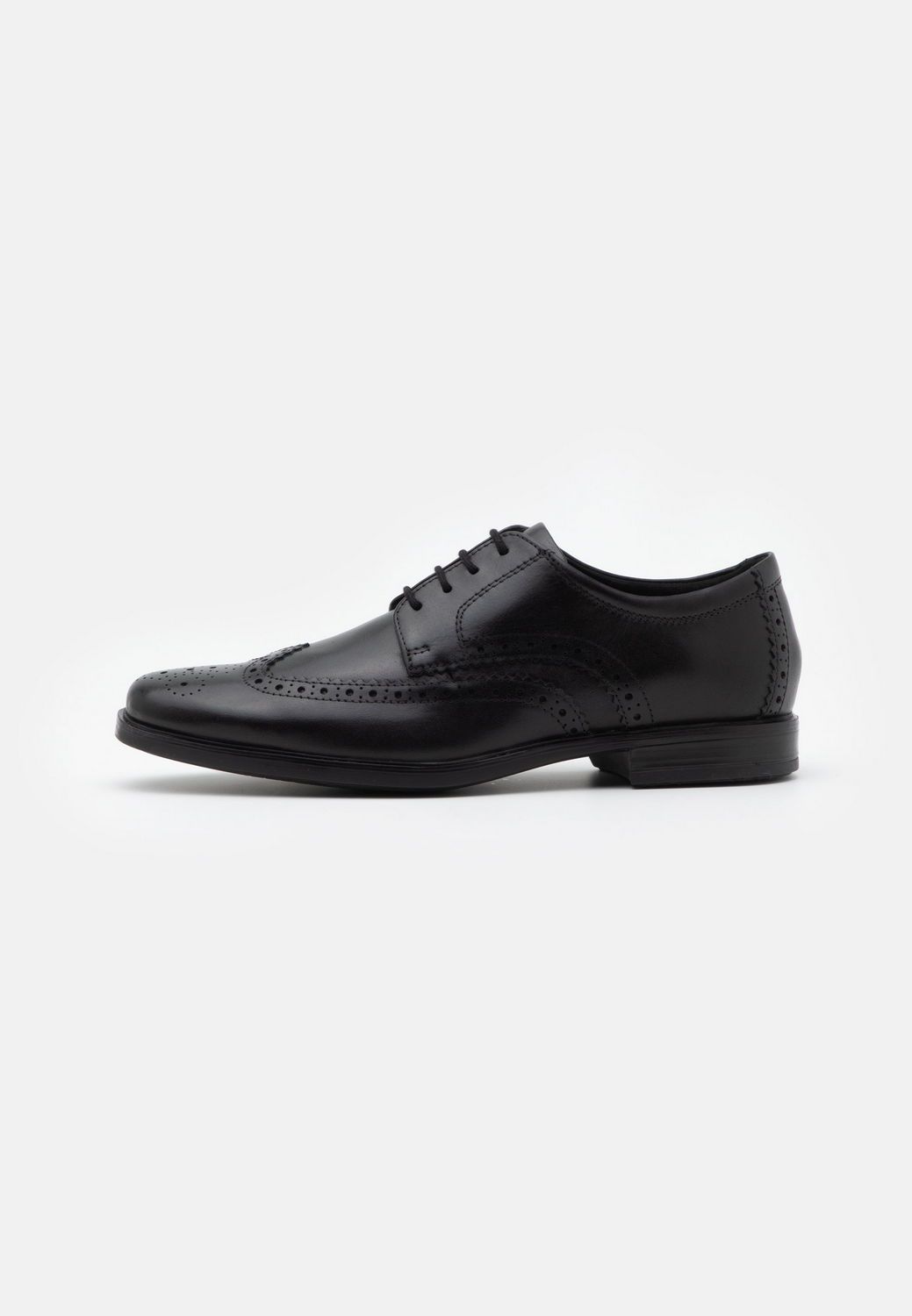 

Туфли мужские Clarks CL112M0E9 черные 42 EU, Черный, CL112M0E9