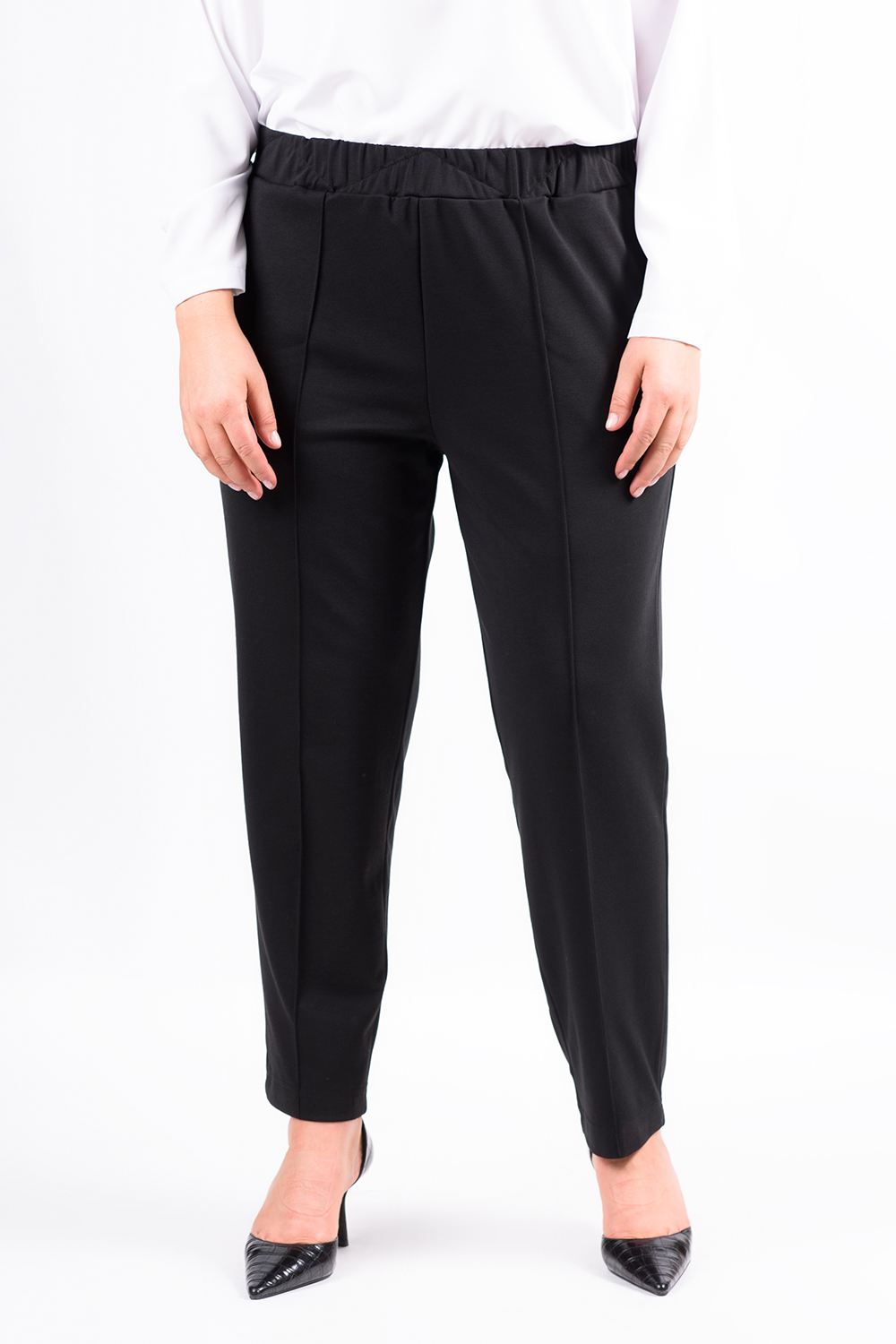 

Брюки женские SVESTA P436No черные 64 RU, P436No