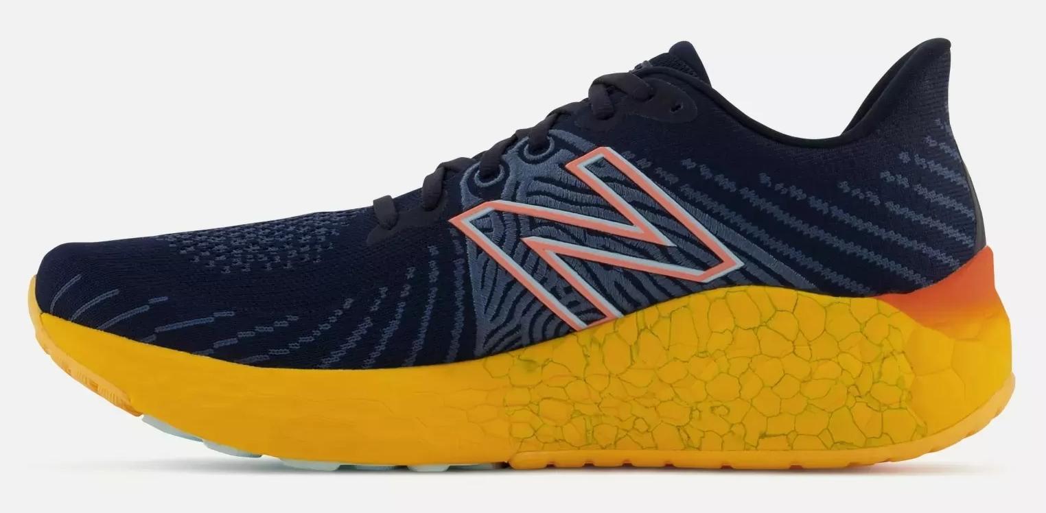 

Кроссовки мужские New Balance Vongo оранжевые 10.5 US, Vongo