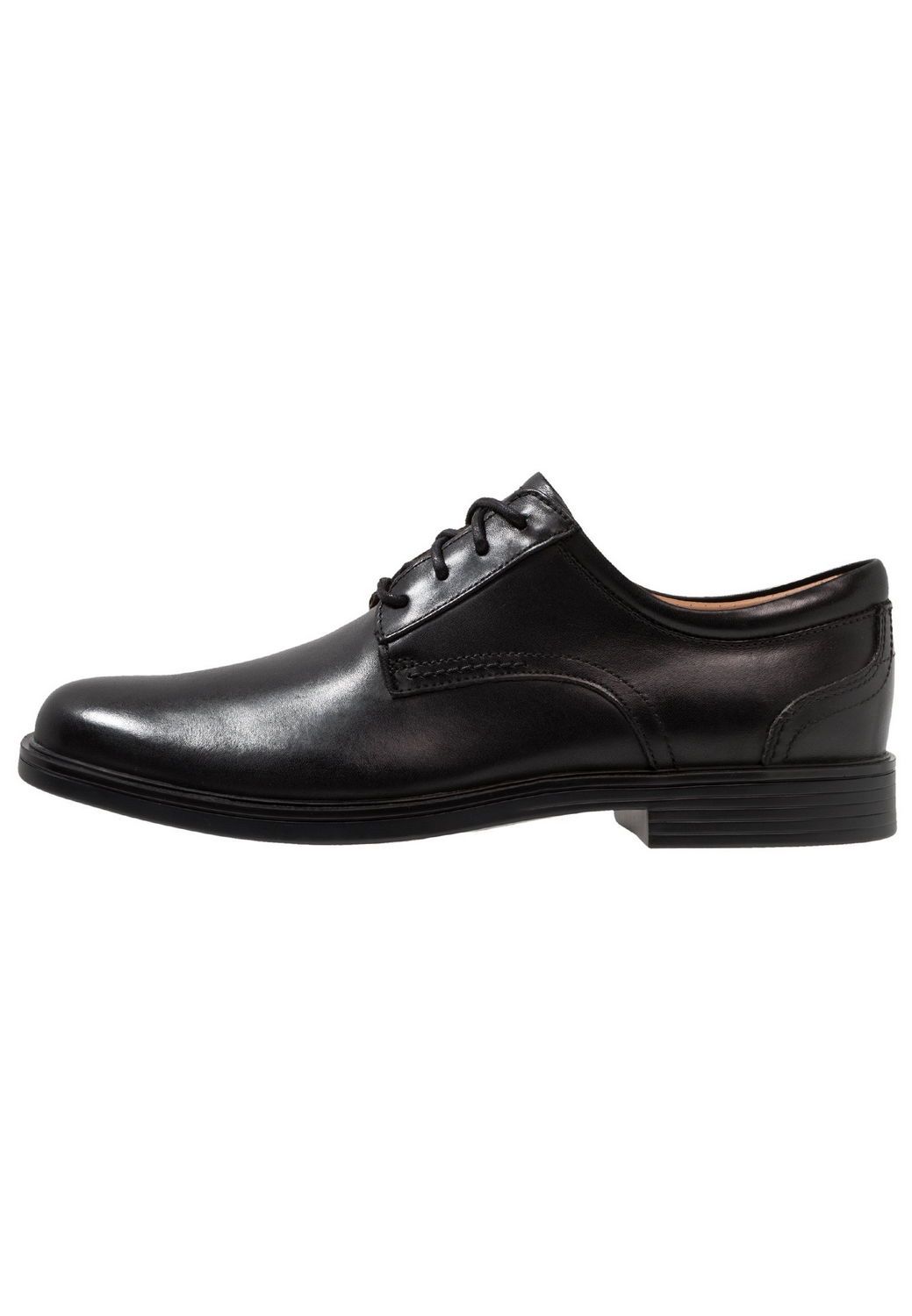 

Туфли мужские Clarks CL112M04O черные 45 EU, Черный, CL112M04O