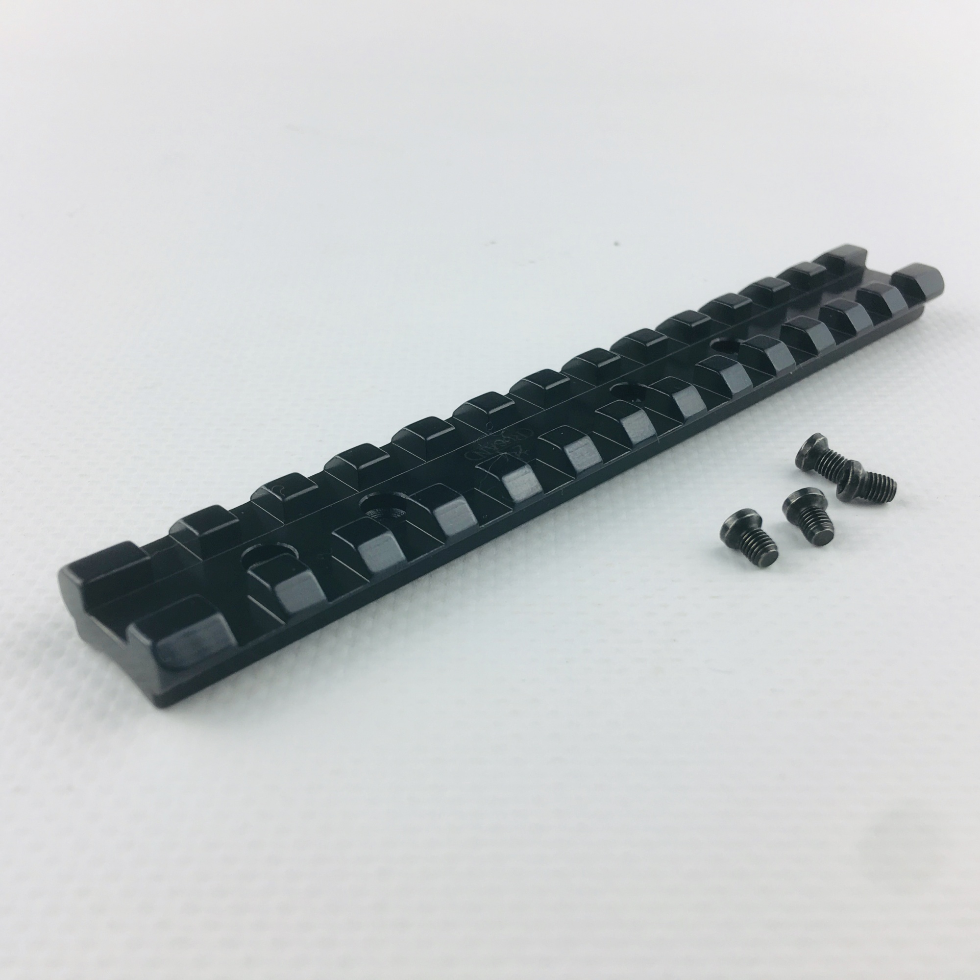 

Планка Rusan Picatinny Remington 740,742,760 (010-43)