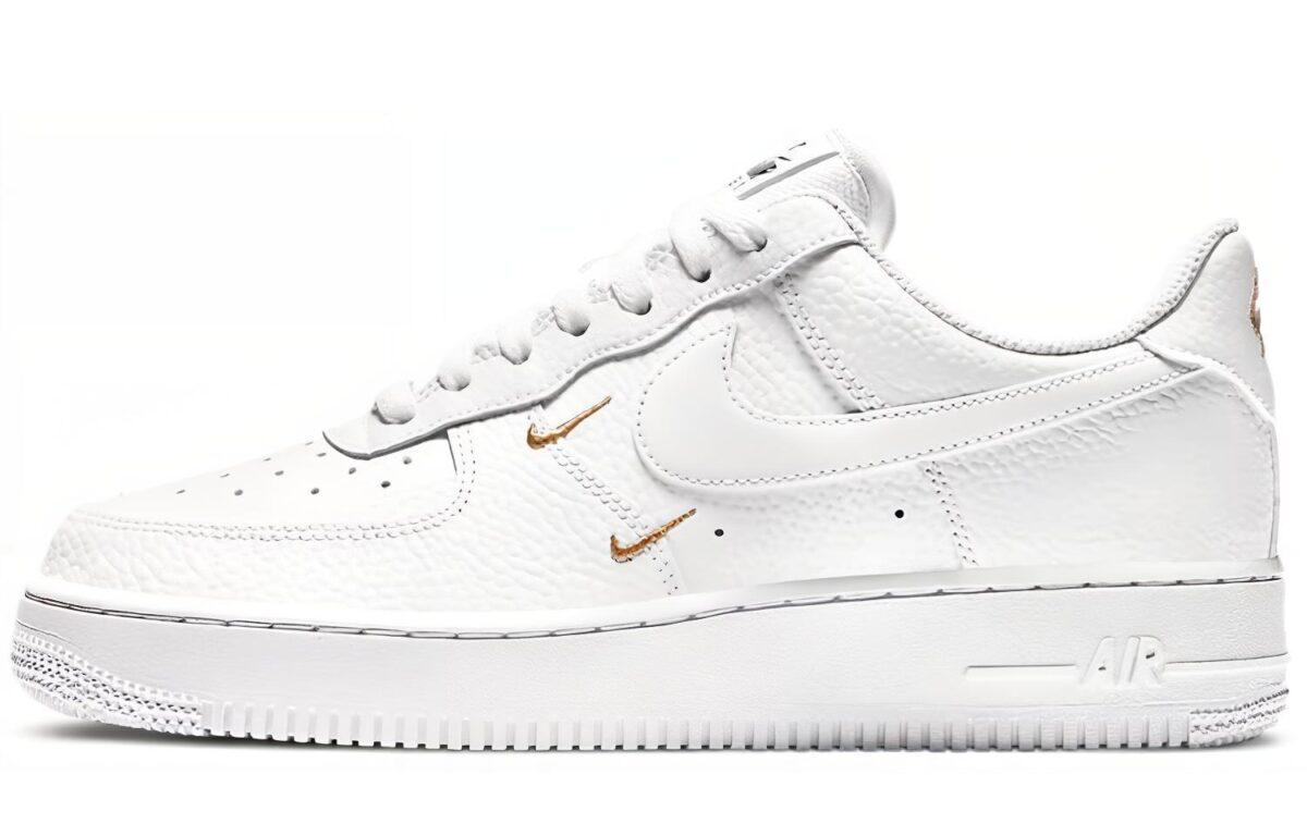 

Кеды унисекс Nike Air Force 1 '07 Essential белые 40 EU, Белый, Air Force 1 '07 Essential