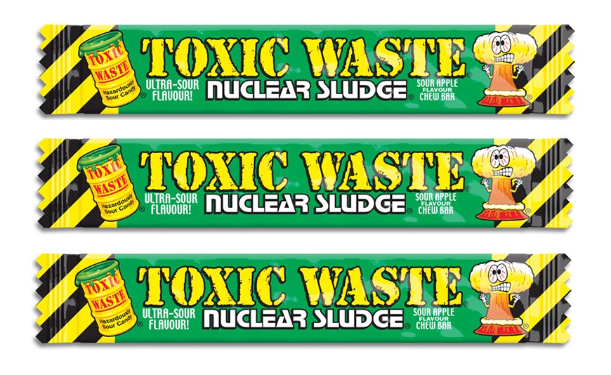 Жевательная конфета Toxic Waste Nuclear Apple, 20 г х 3 шт