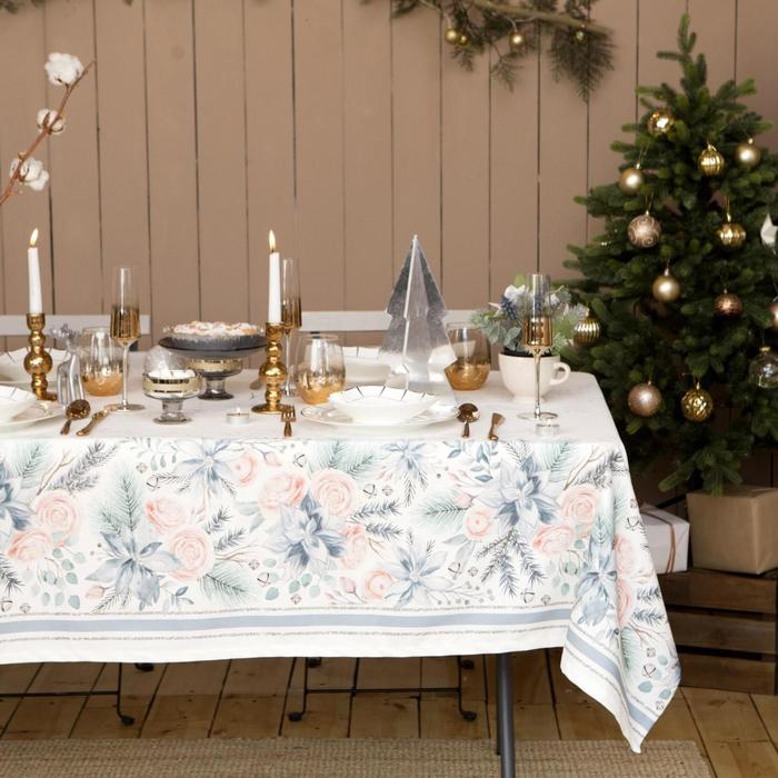 

Скатерть "Этель" Christmas flowers 149х180см с ГМВО, 100%хл, 190г/м2