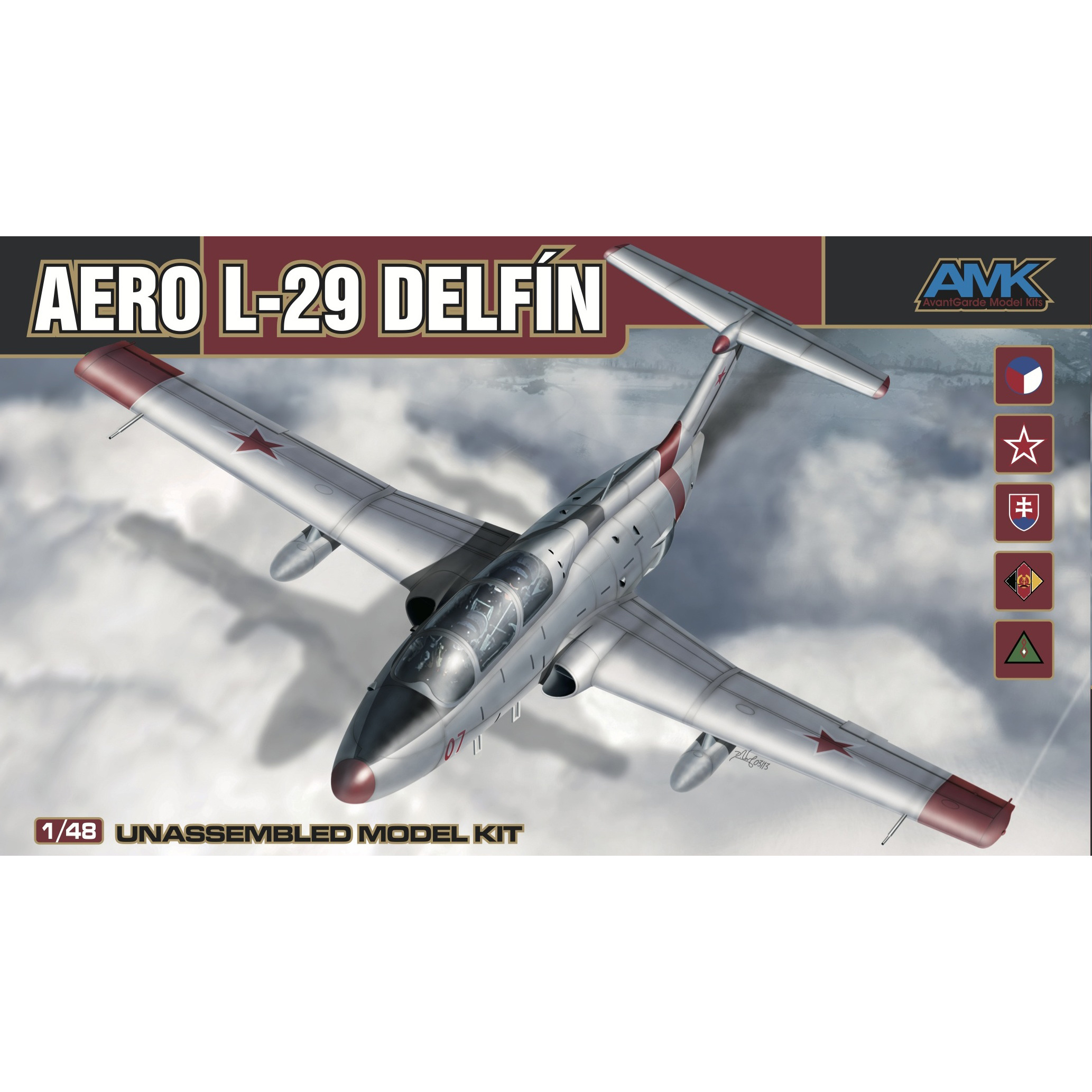 88002 Самолет Aero l-29 Delfin AMK 1/48