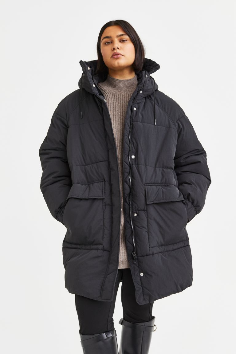 

Пуховик женский H&M 1126615001 черный L (доставка из-за рубежа), 1126615001
