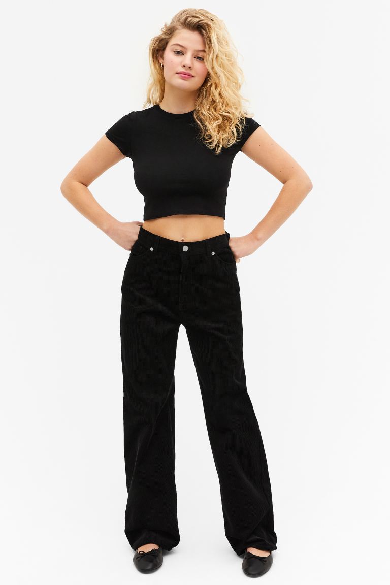 

Брюки женские Monki 1124845001 черные 44 EU (доставка из-за рубежа), Черный, 1124845001