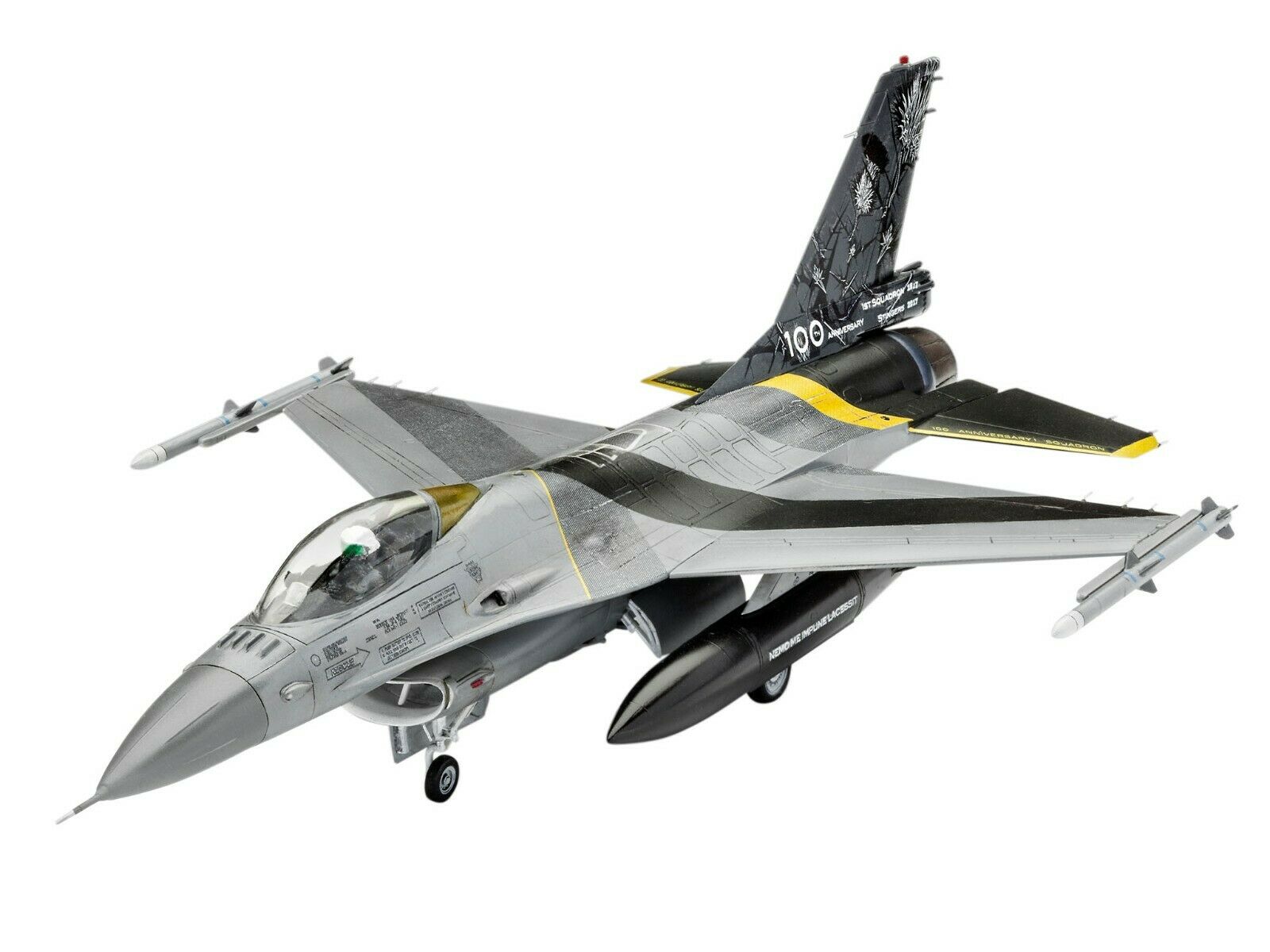 фото Сборная модель revell 1/72 американский лёгкий истребитель f-16mlu 100th anniversary 03905