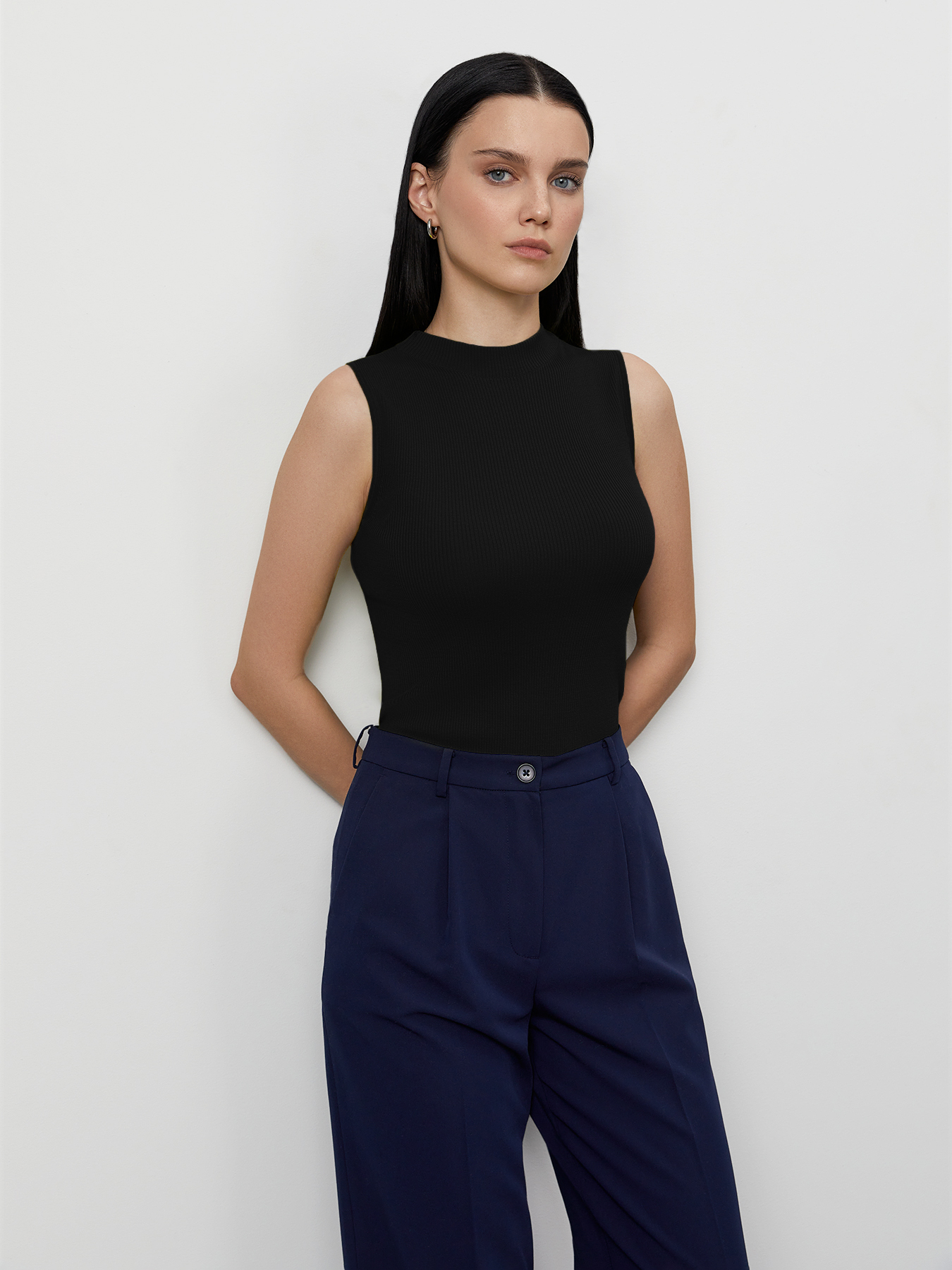 

Топ женский Just Clothes 000000528 черный 46 RU, 000000528