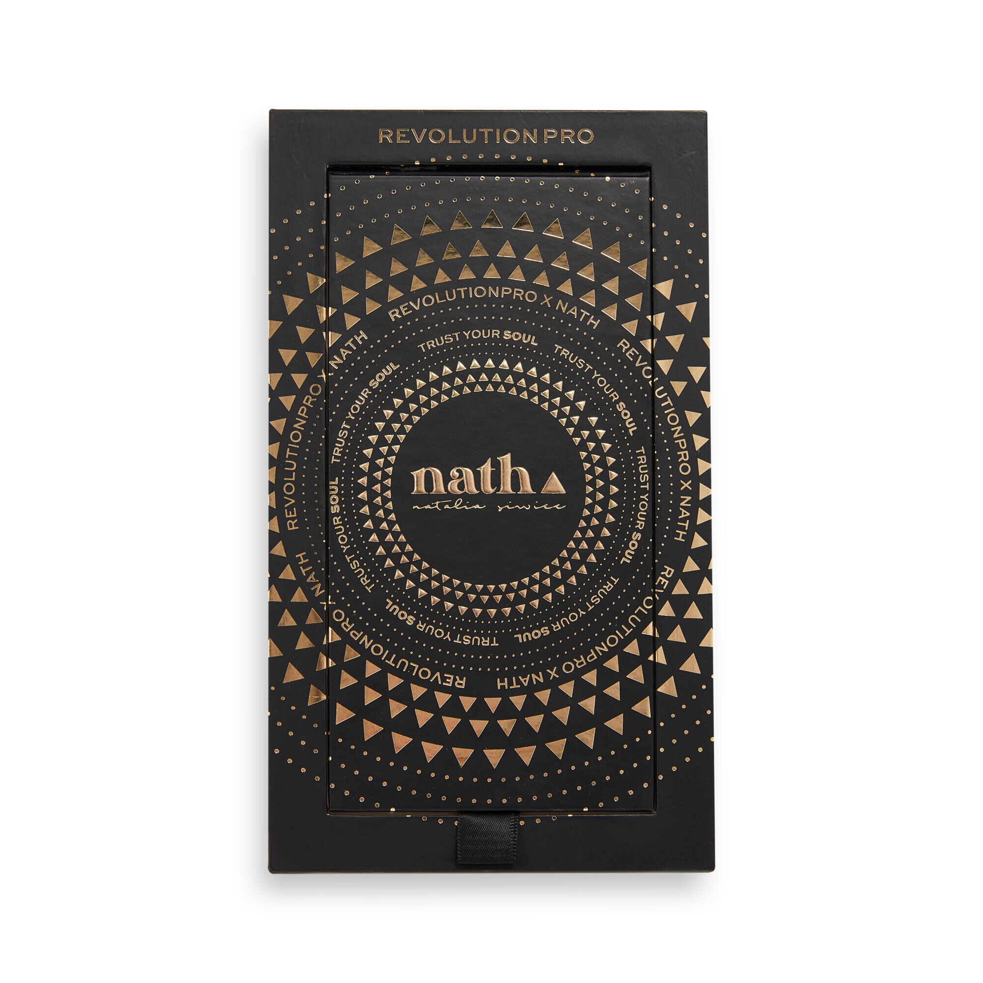 Палетка теней для век Revolution PRO Eyeshadow palette Nath, Night