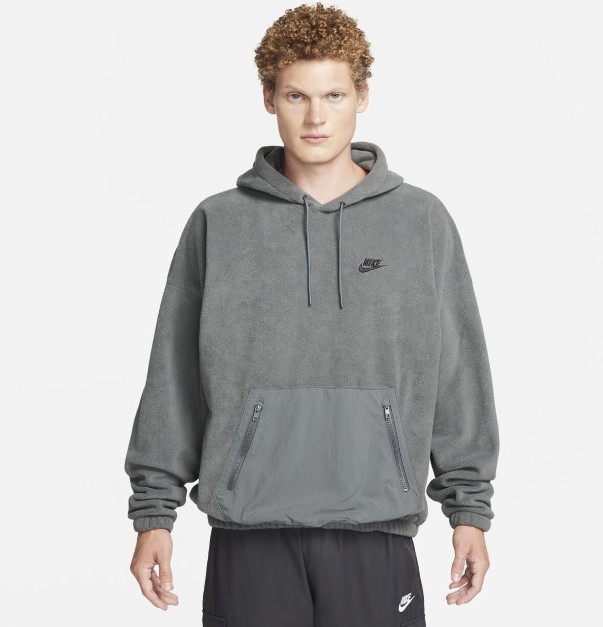 

Худи мужское Nike FB8388-068 серое 2XL, Серый, FB8388-068