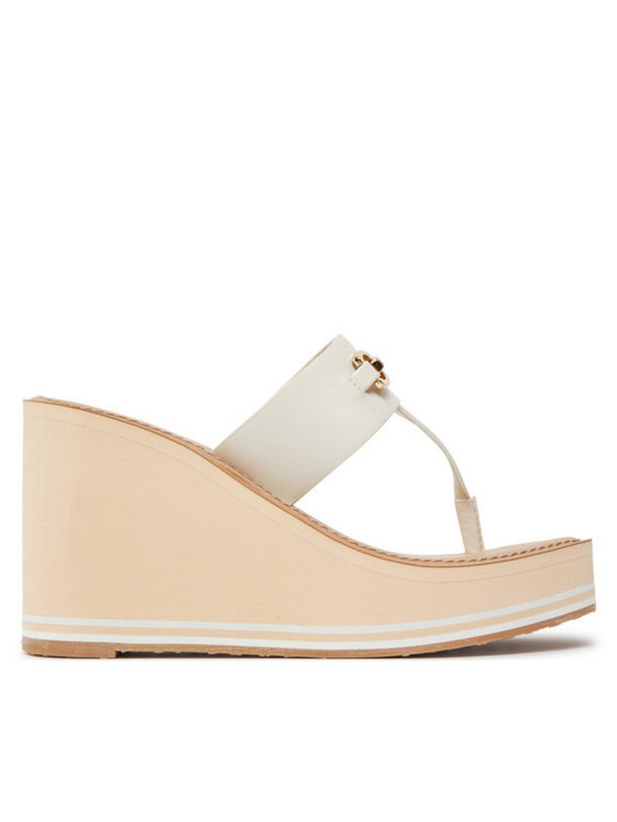 

Вьетнамки женские ALDO Manalaena 13748585 белые 38 EU, Белый, Manalaena 13748585