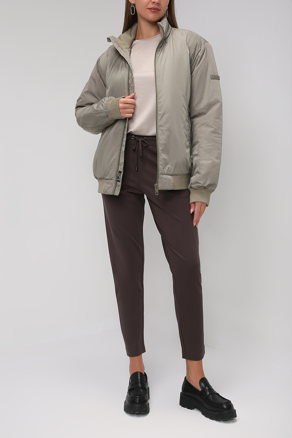 

Брюки женские NOOM 12189141 зеленые XS, 12189141
