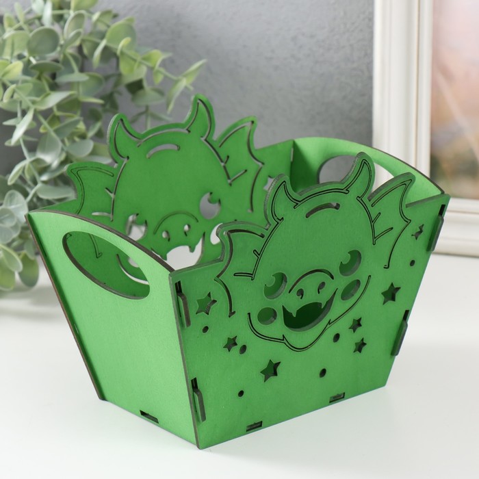 

Корзинка-шкатулка "Мордочка дракона" зеленый 18х12х14,5 см (набор 5 деталей)