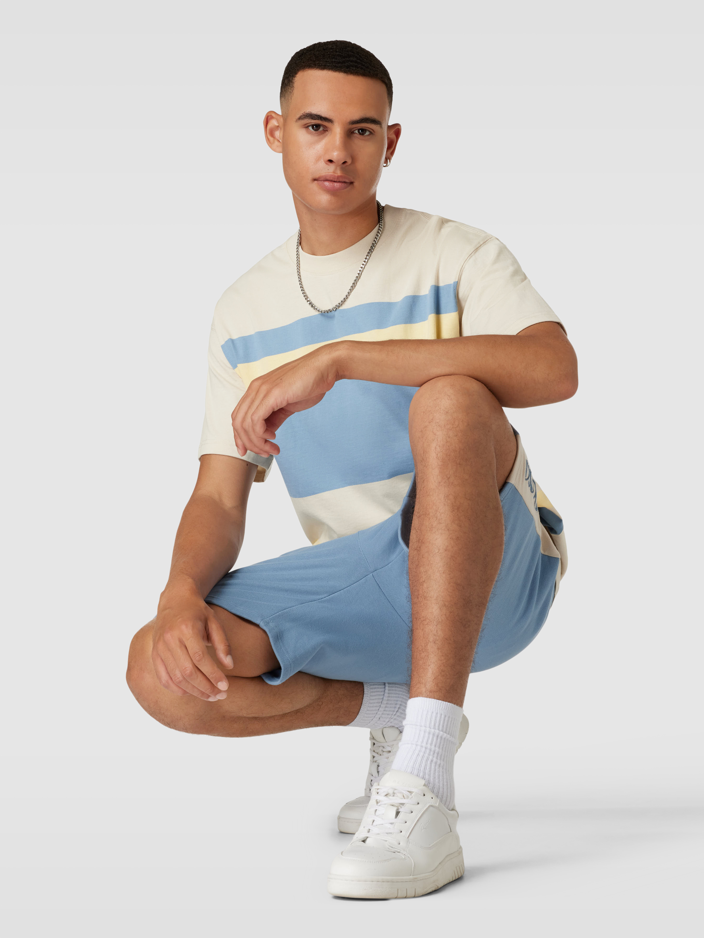 

Футболка мужская Ellesse 1811855 бежевая S доставка из-за рубежа, Разноцветный, 1811855