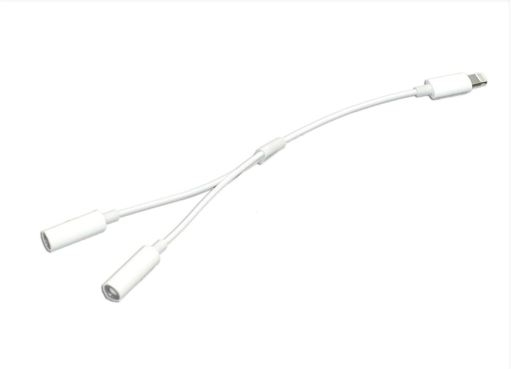 Аудио адаптер MH027 Lightning - Dual 3,5mm 17 см, белый