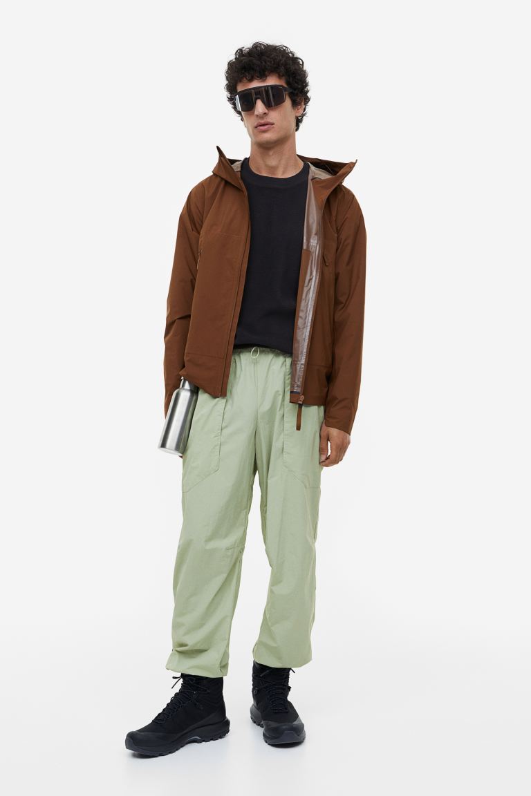 

Брюки женские H&M 1123766001 зеленые 2XL (доставка из-за рубежа), Зеленый, 1123766001